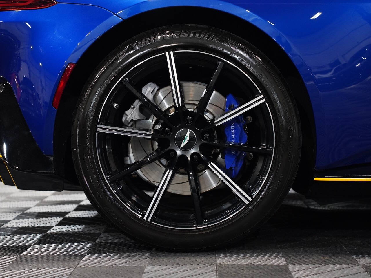 Q ZAFFRE BLUE, 2019 ASTON MARTIN VANTAGE Image 45
