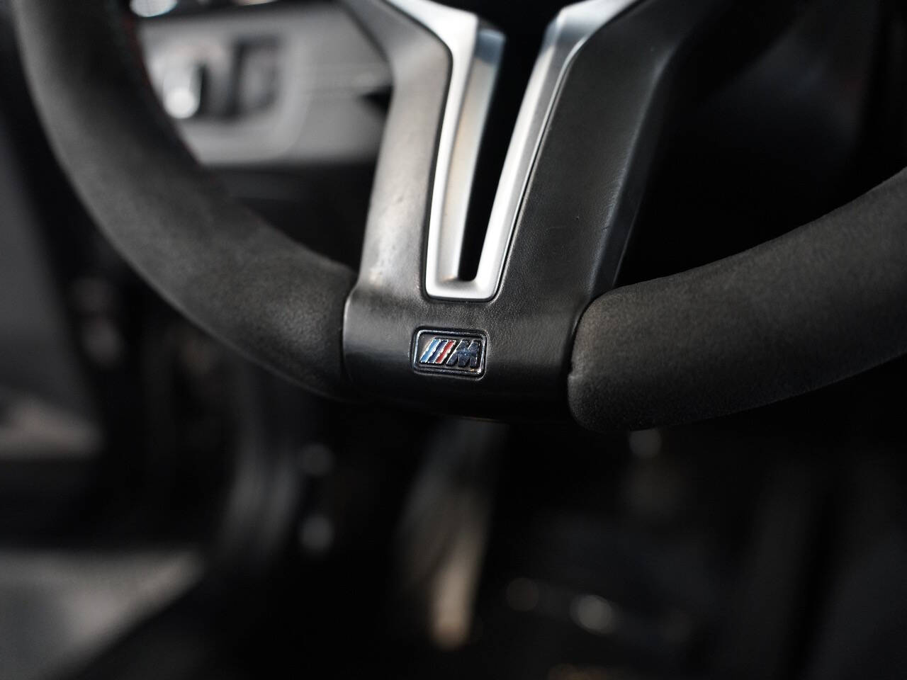 BLACK SAPPHIRE METALLIC, 2018 BMW M3 Image 46