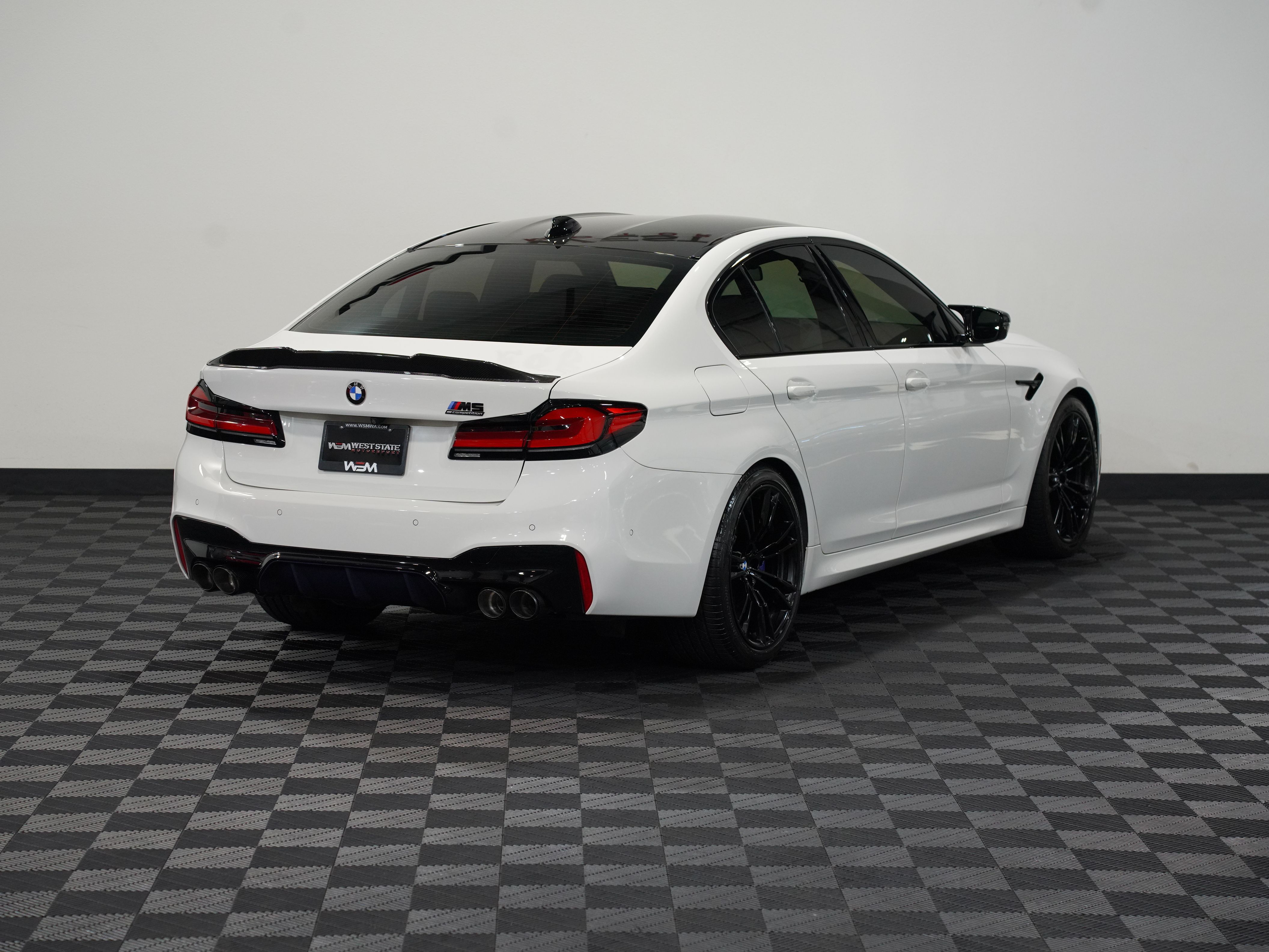 2020 BMW M5 Image 6