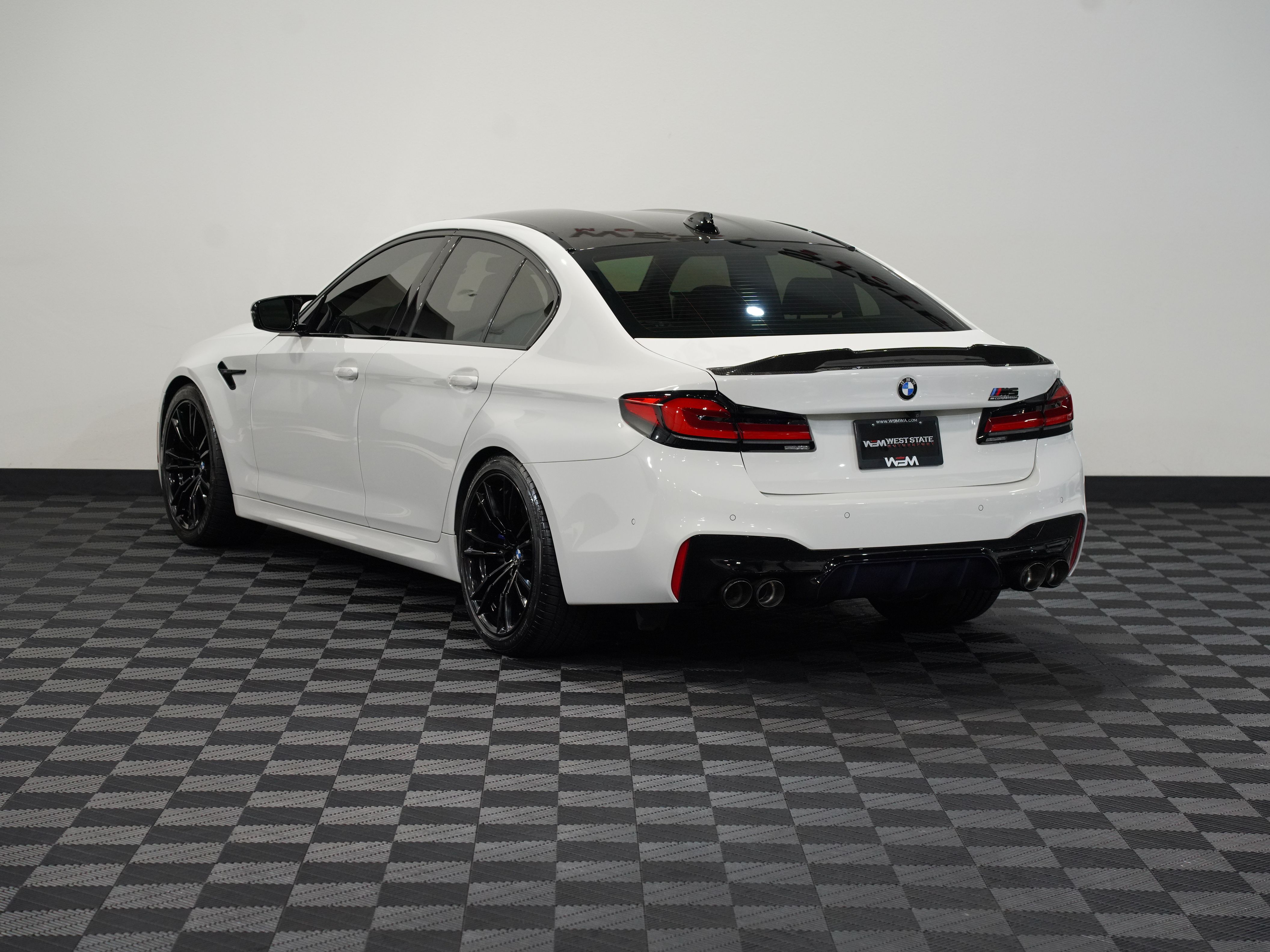 2020 BMW M5 Image 8