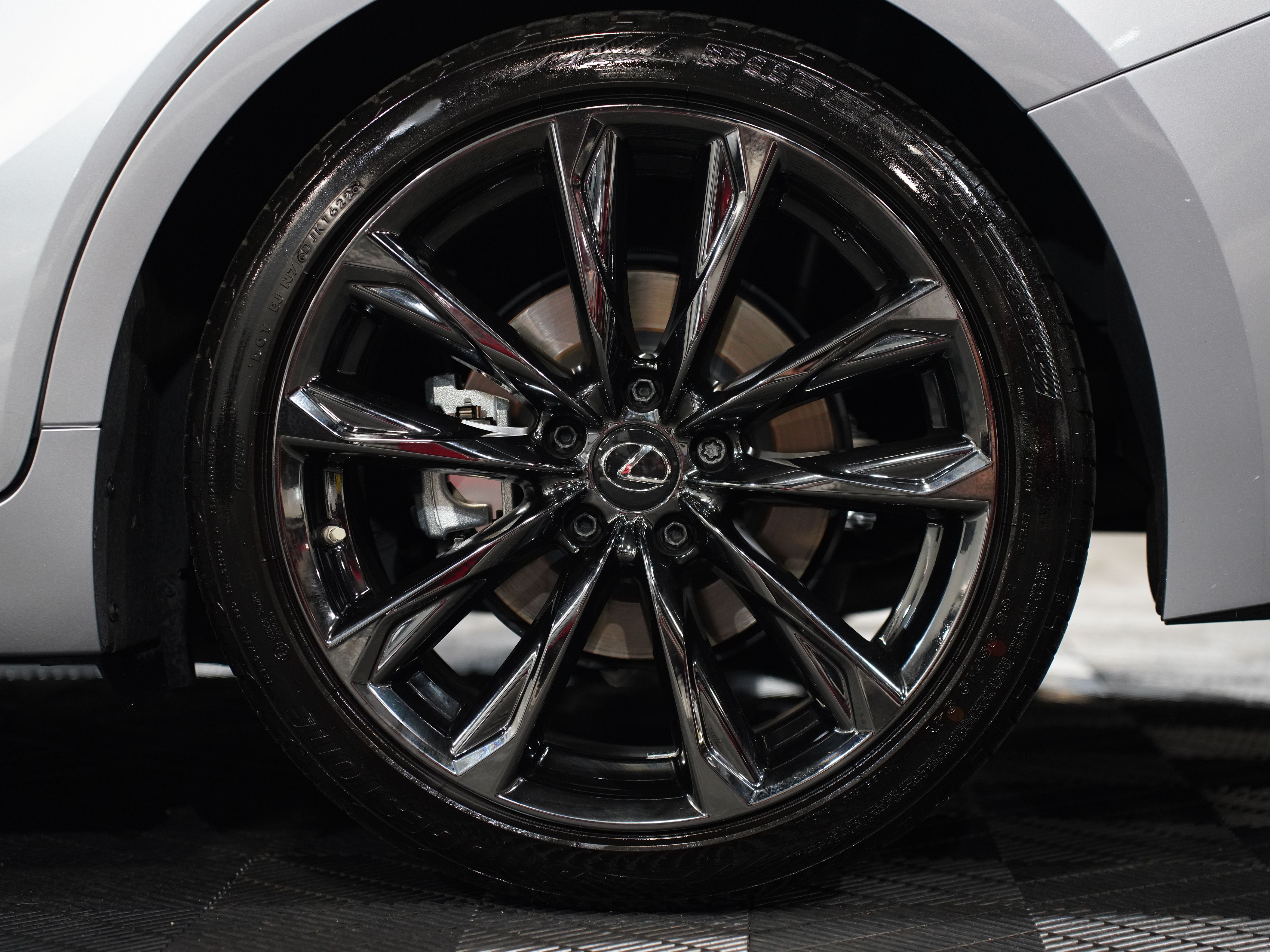 SILVER, 2022 LEXUS IS Image 55
