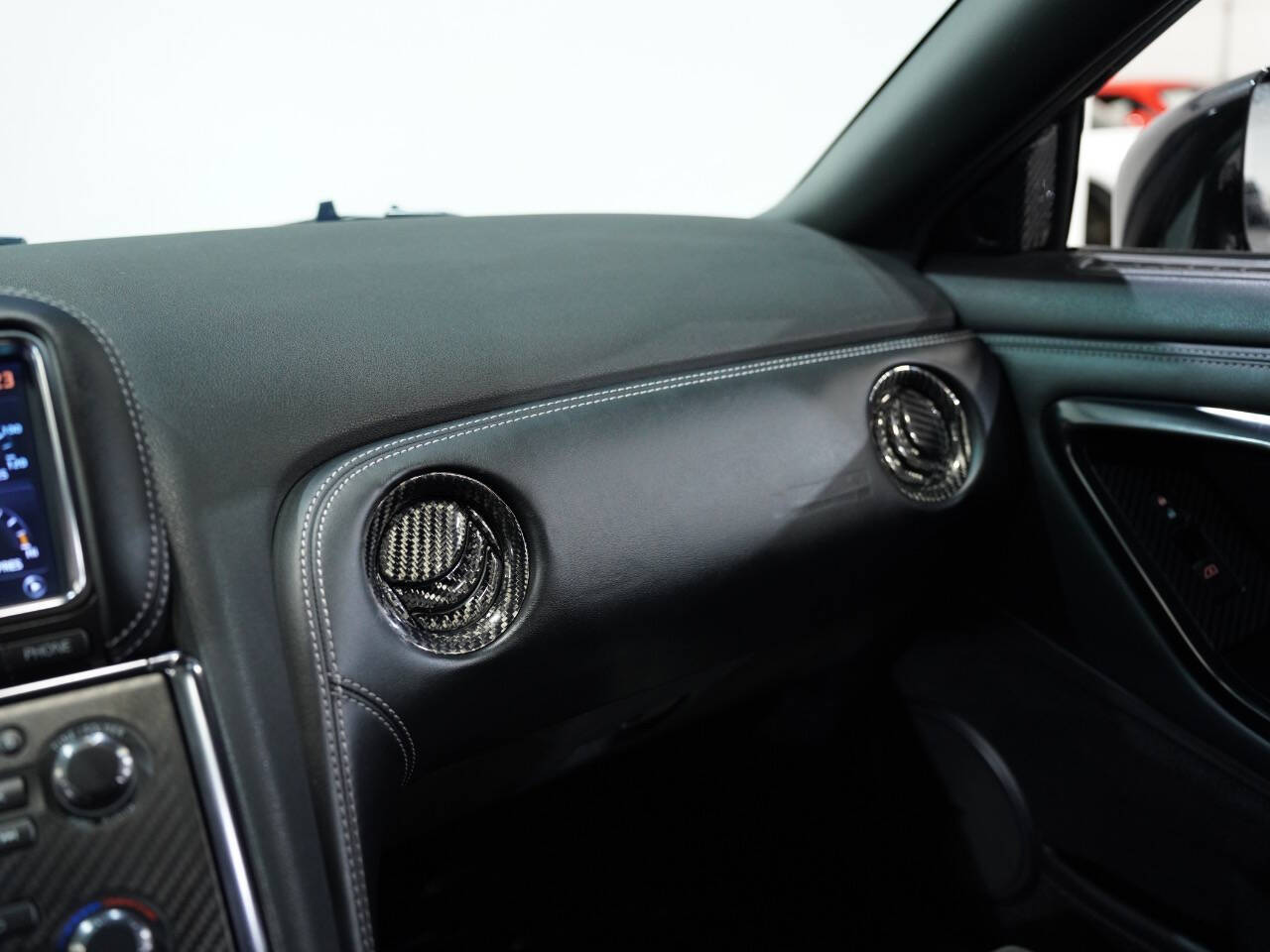 JET BLACK, 2016 NISSAN GT-R Image 47