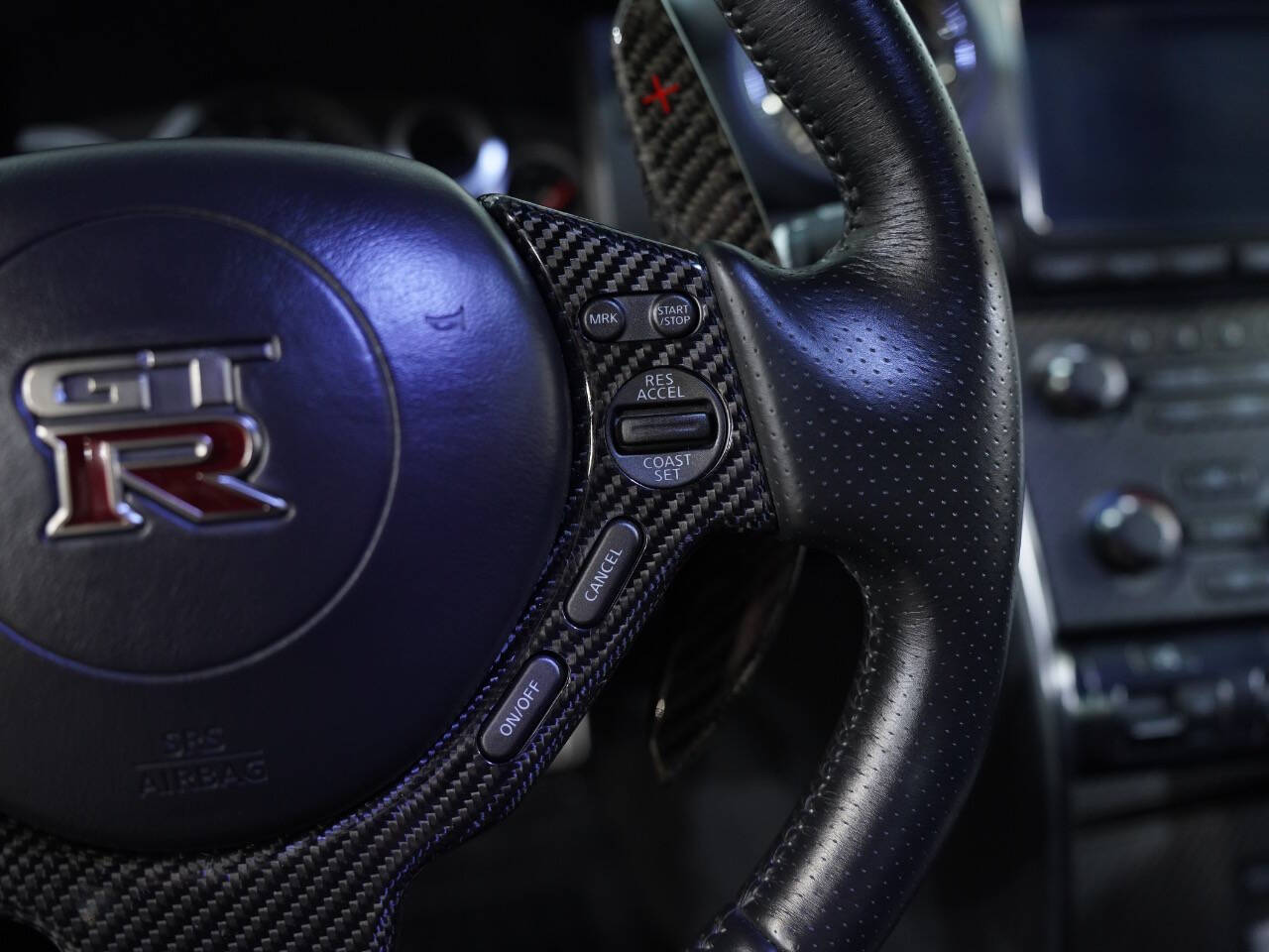 JET BLACK, 2016 NISSAN GT-R Image 42