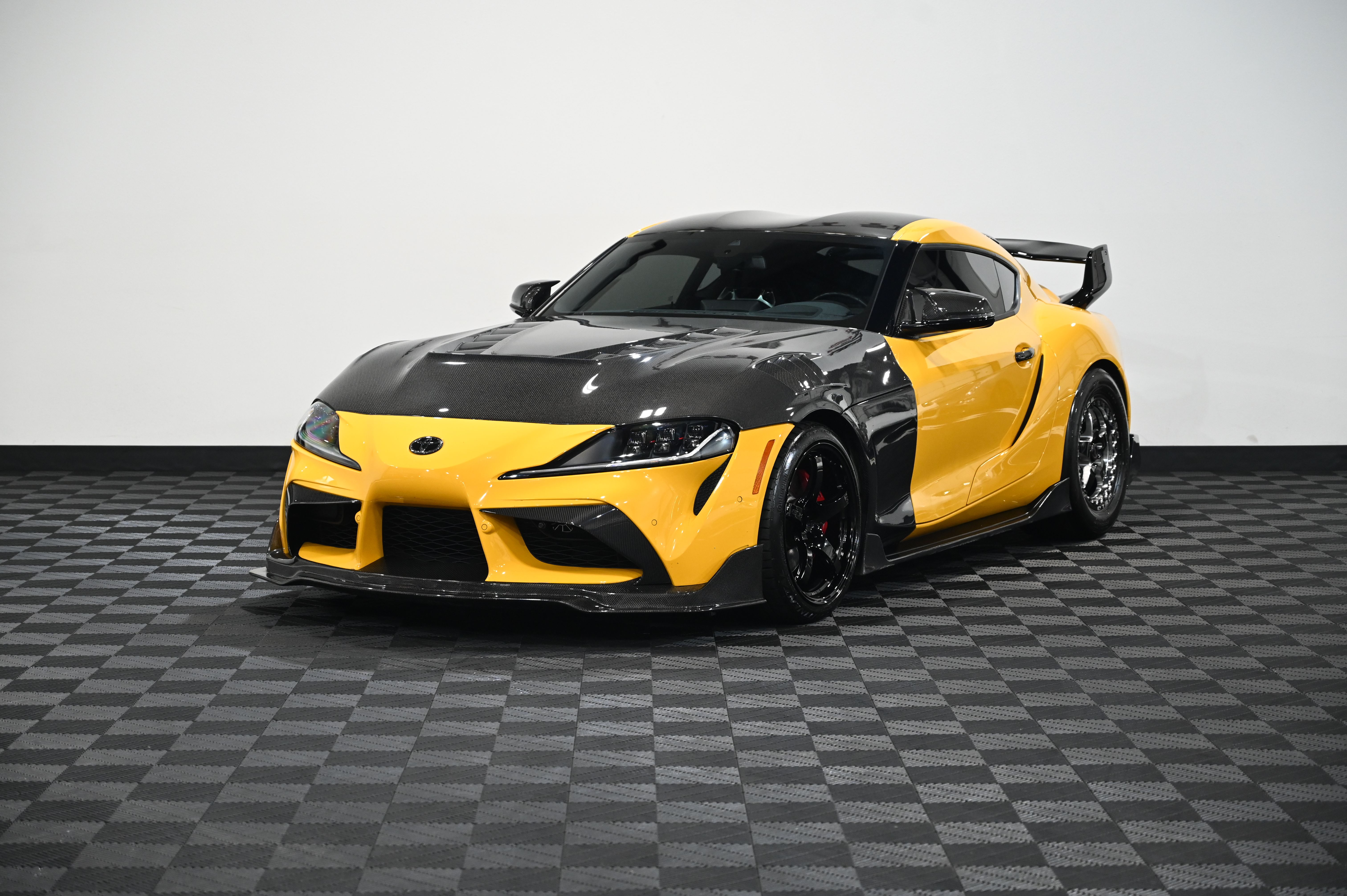 GRAY, 2022 TOYOTA GR SUPRA Image 3