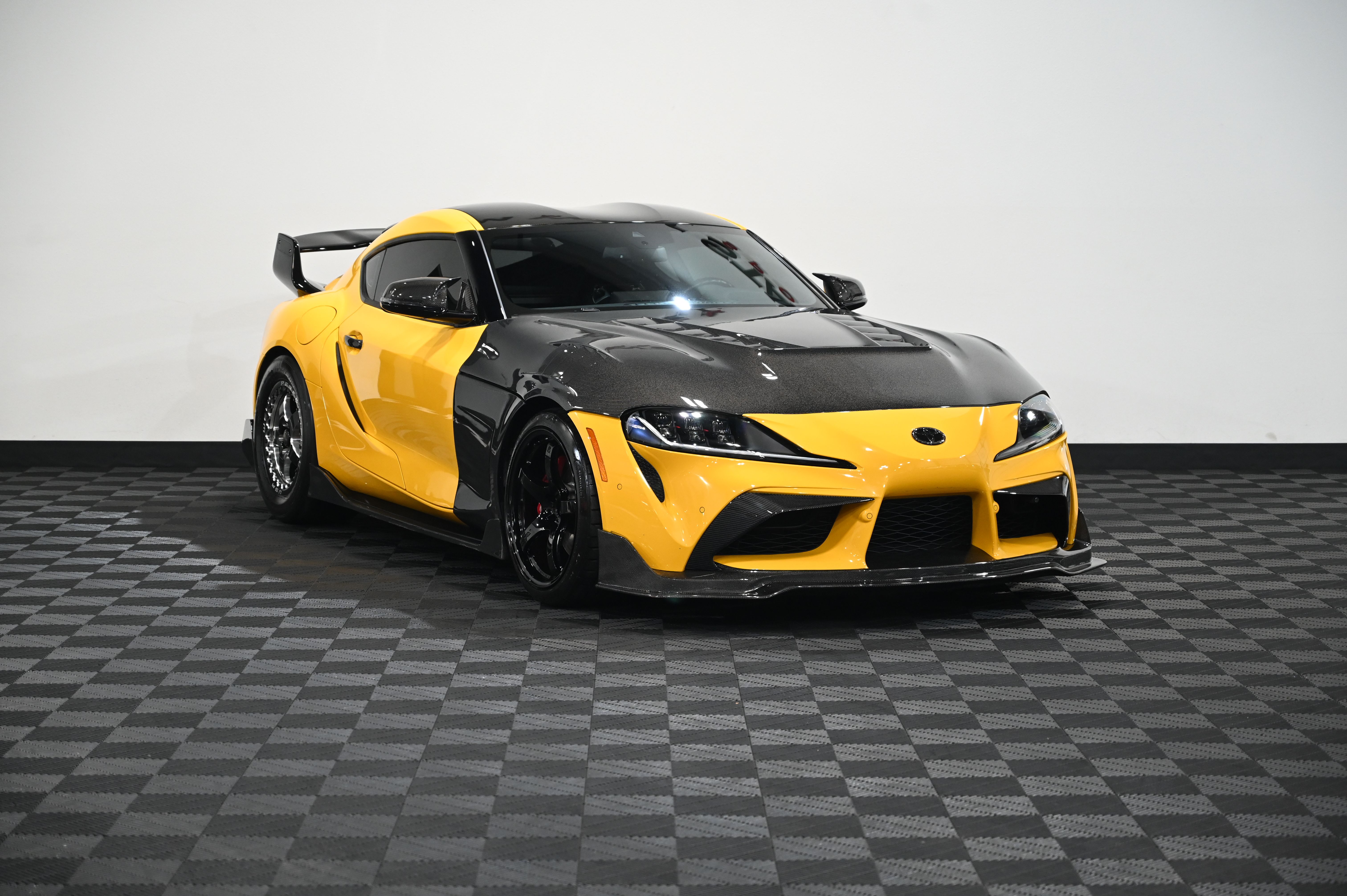 GRAY, 2022 TOYOTA GR SUPRA Image 5