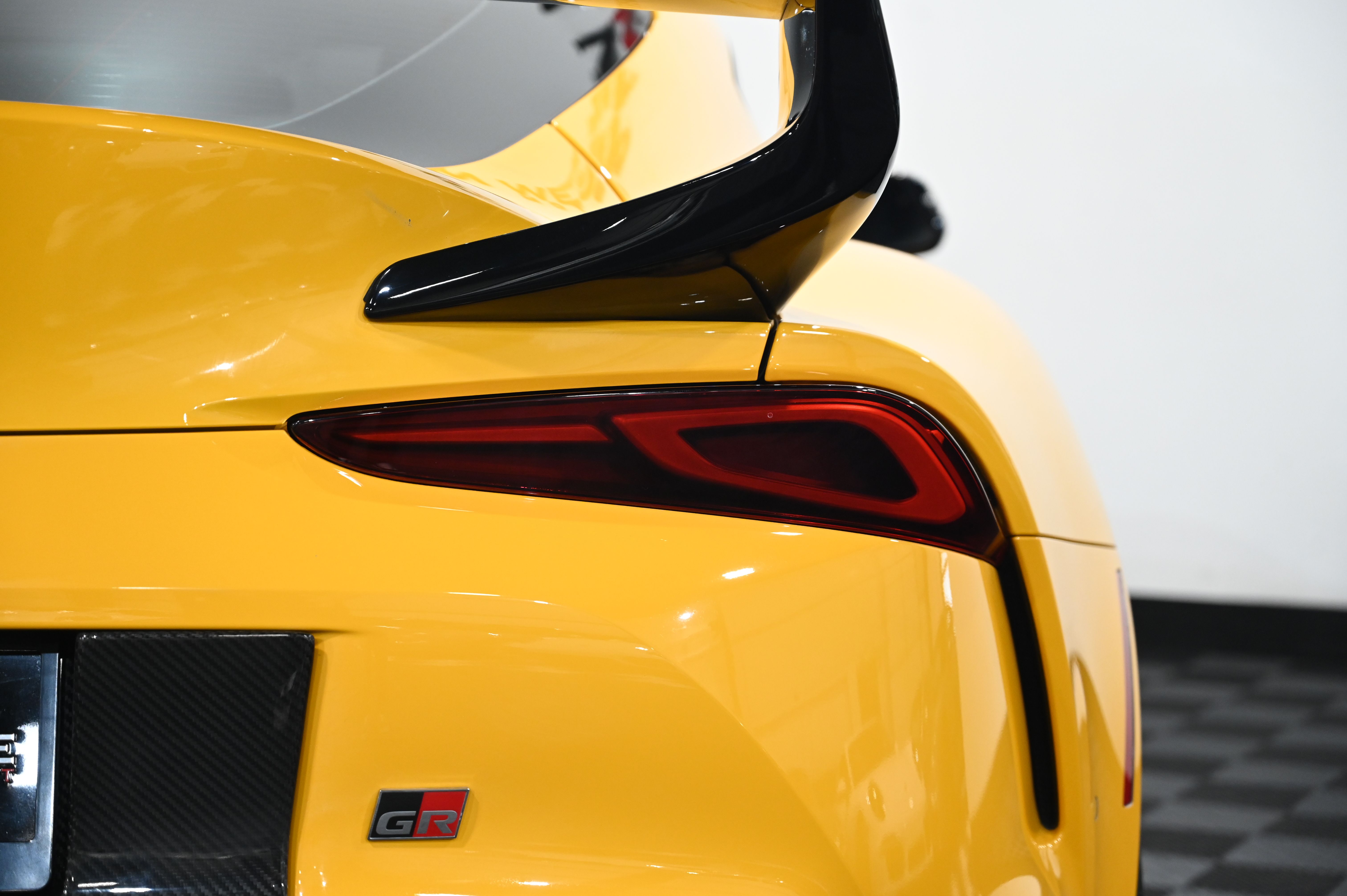 GRAY, 2022 TOYOTA GR SUPRA Image 18