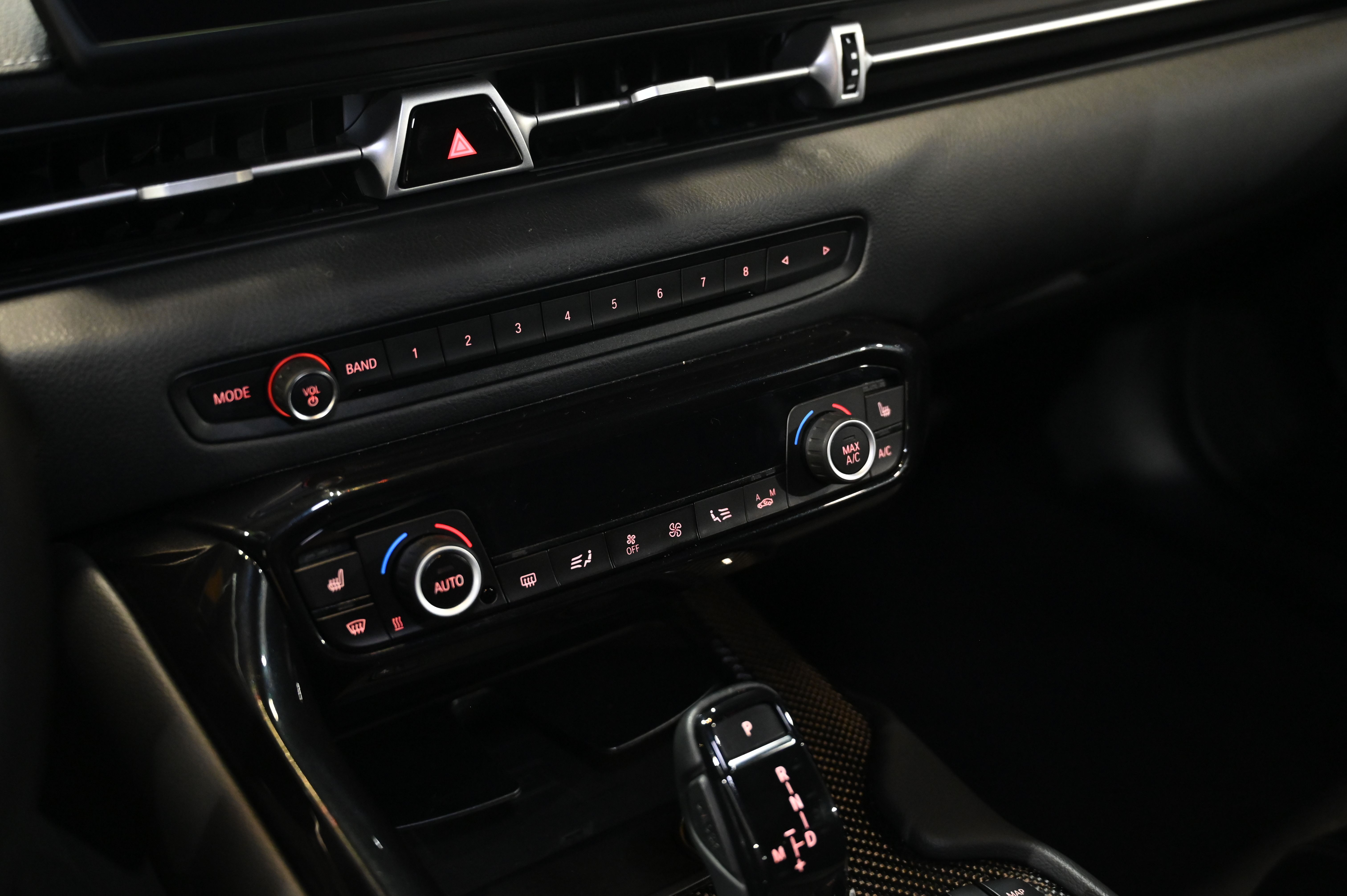 GRAY, 2022 TOYOTA GR SUPRA Image 39