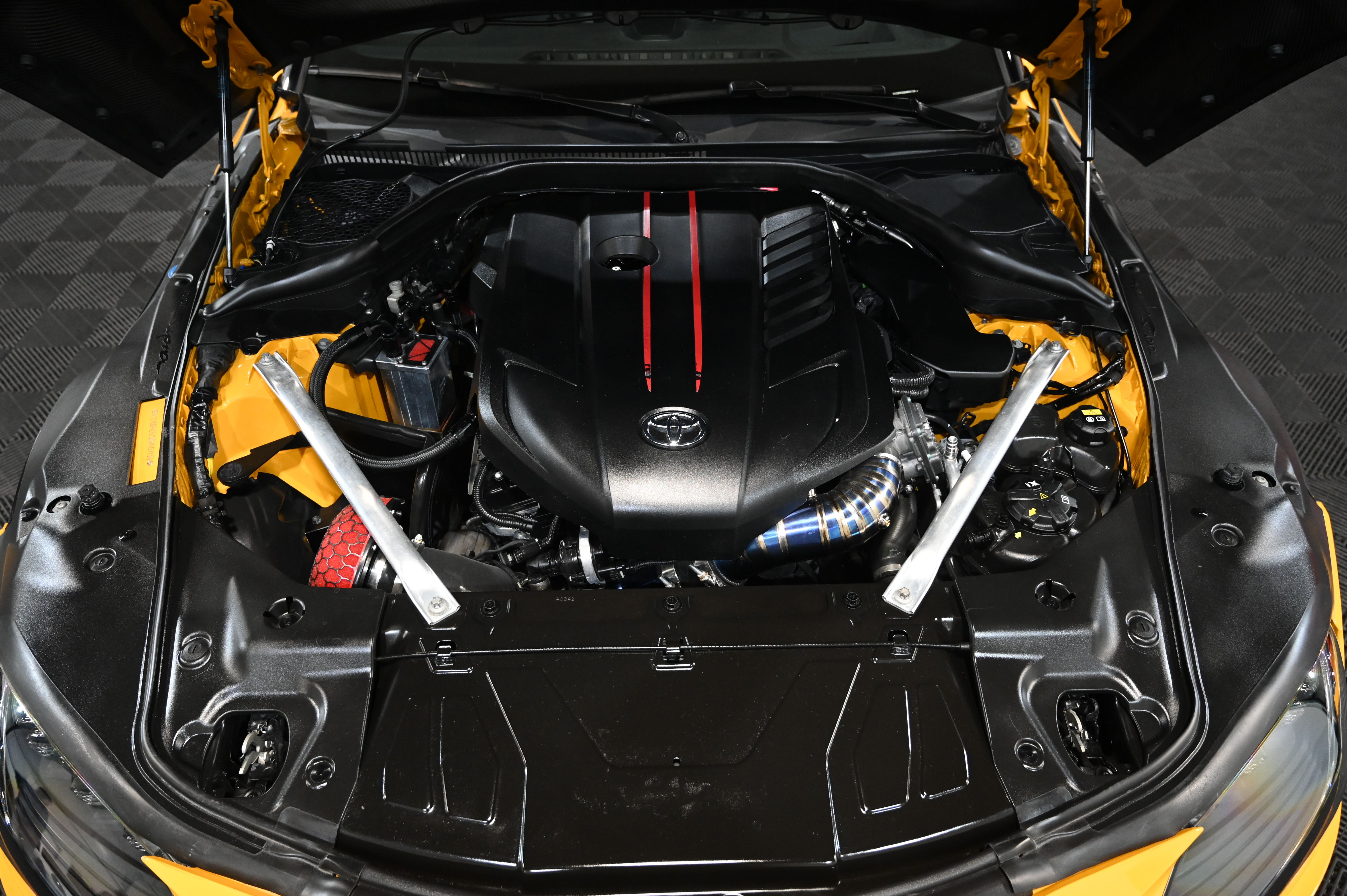 GRAY, 2022 TOYOTA GR SUPRA Image 43