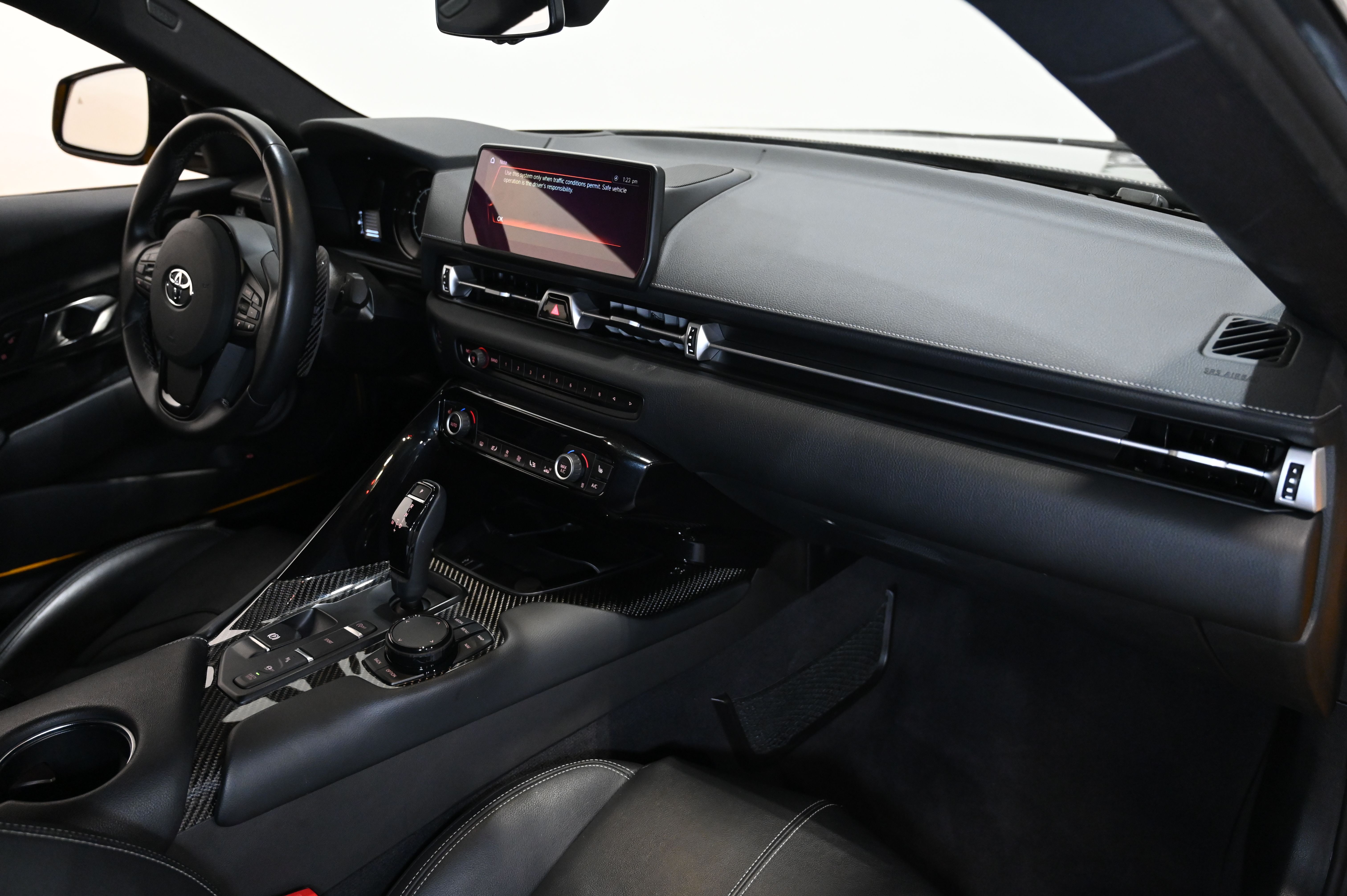 GRAY, 2022 TOYOTA GR SUPRA Image 33