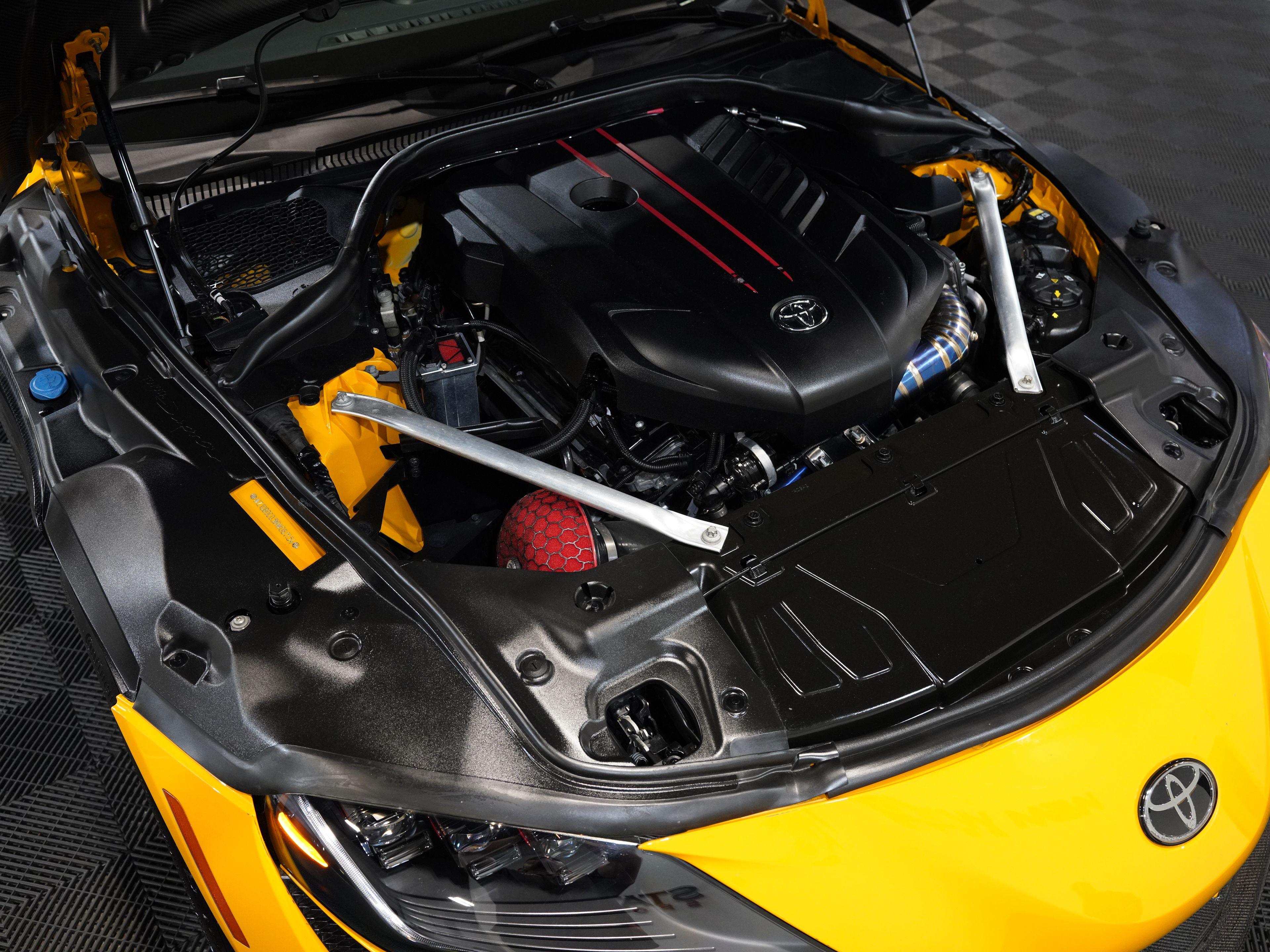 YELLOW, 2022 TOYOTA GR SUPRA Image 46