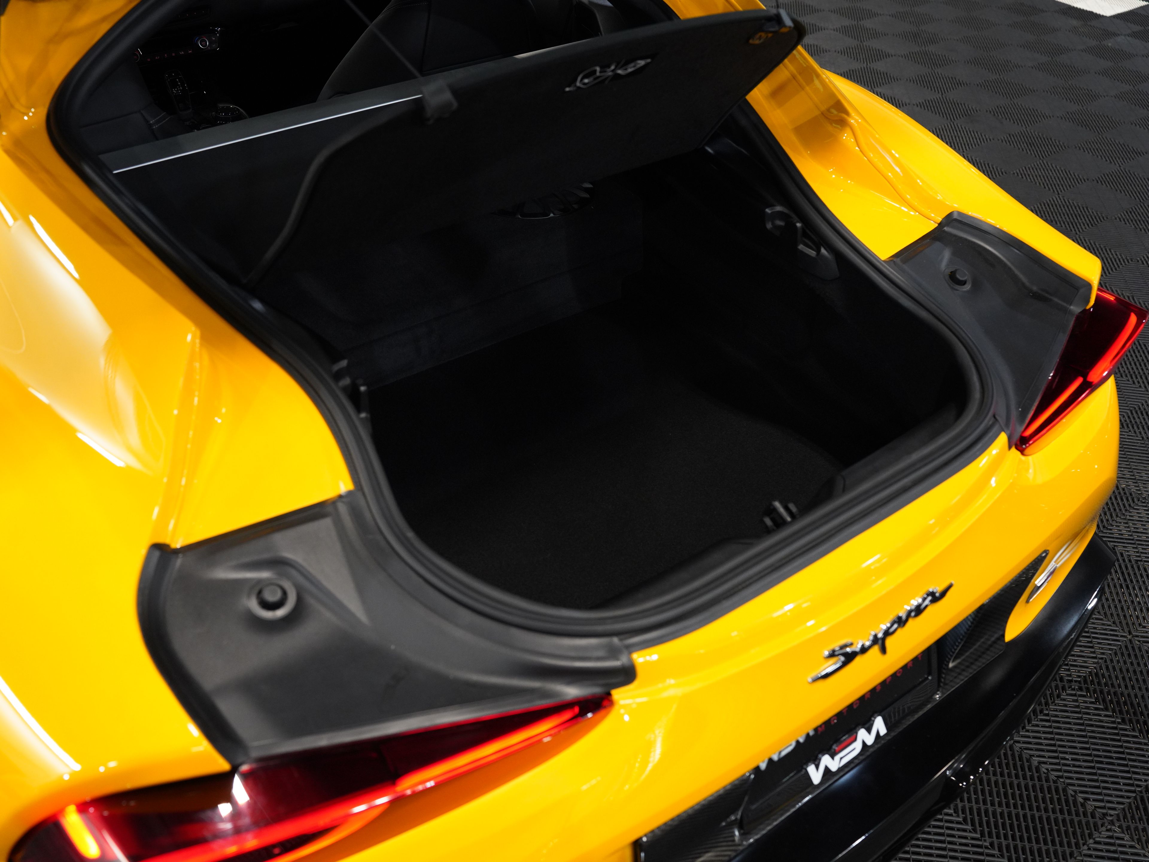 YELLOW, 2022 TOYOTA GR SUPRA Image 52