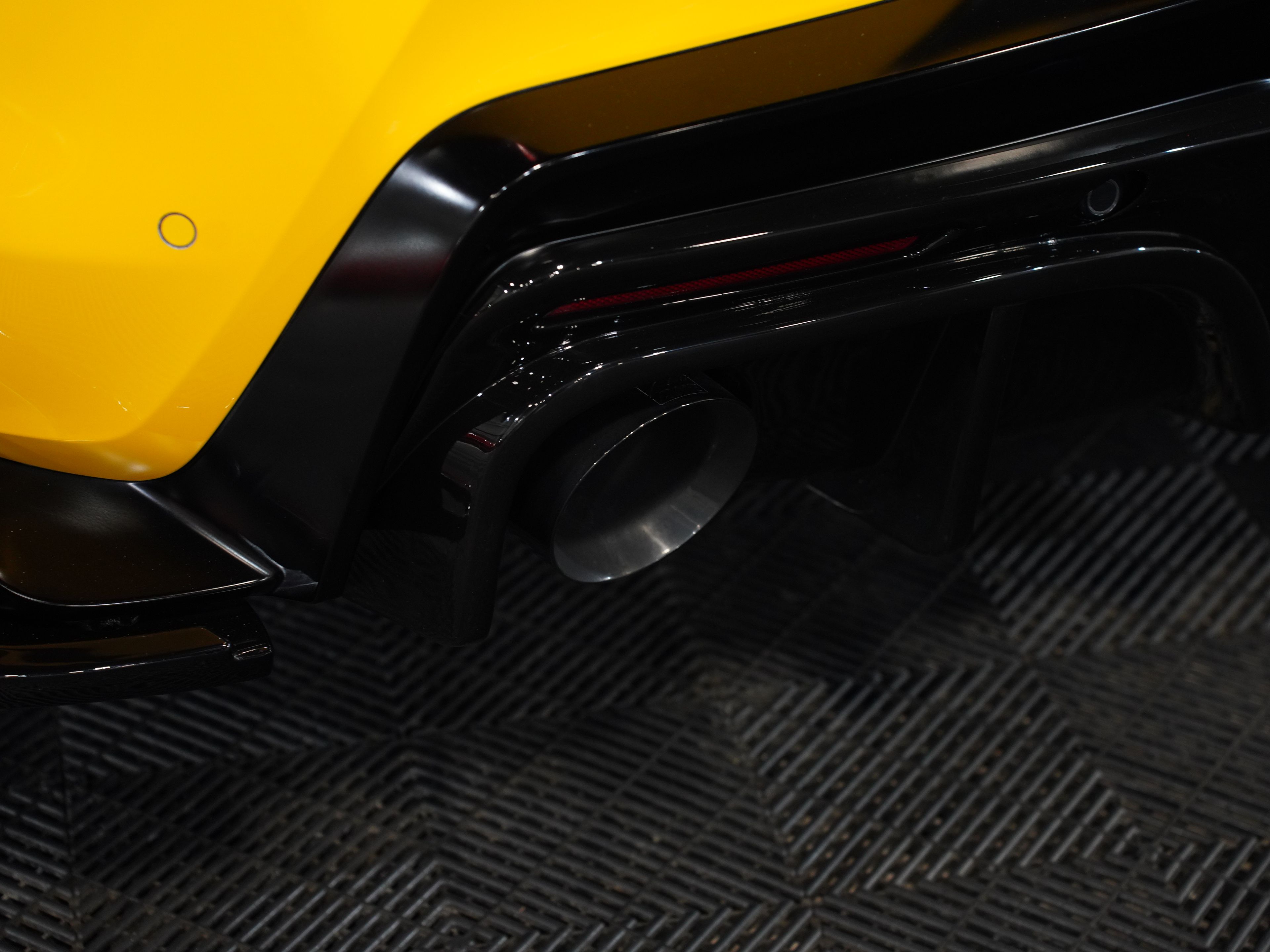 YELLOW, 2022 TOYOTA GR SUPRA Image 22