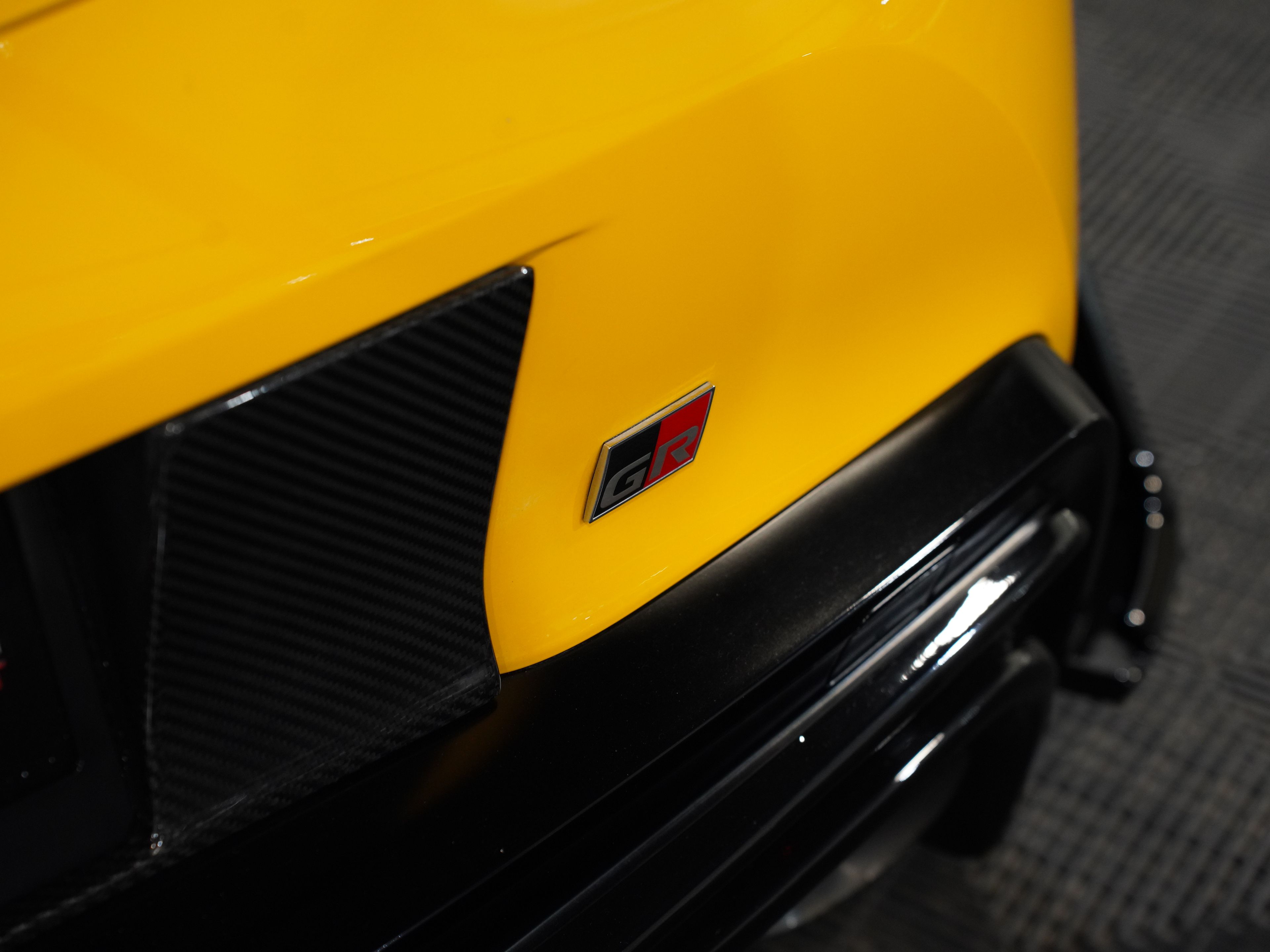 YELLOW, 2022 TOYOTA GR SUPRA Image 21