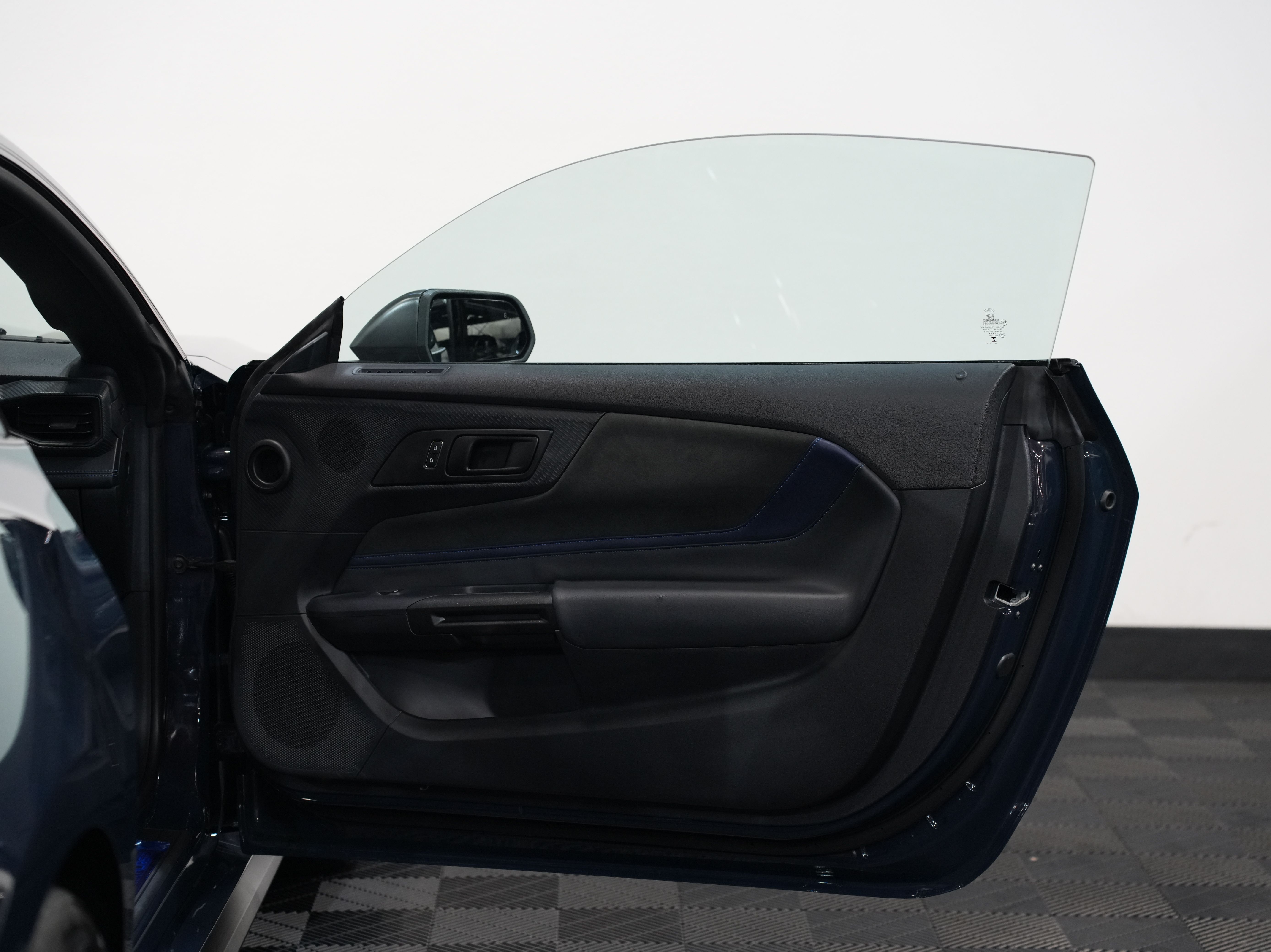 BLUE, 2024 FORD MUSTANG Image 26