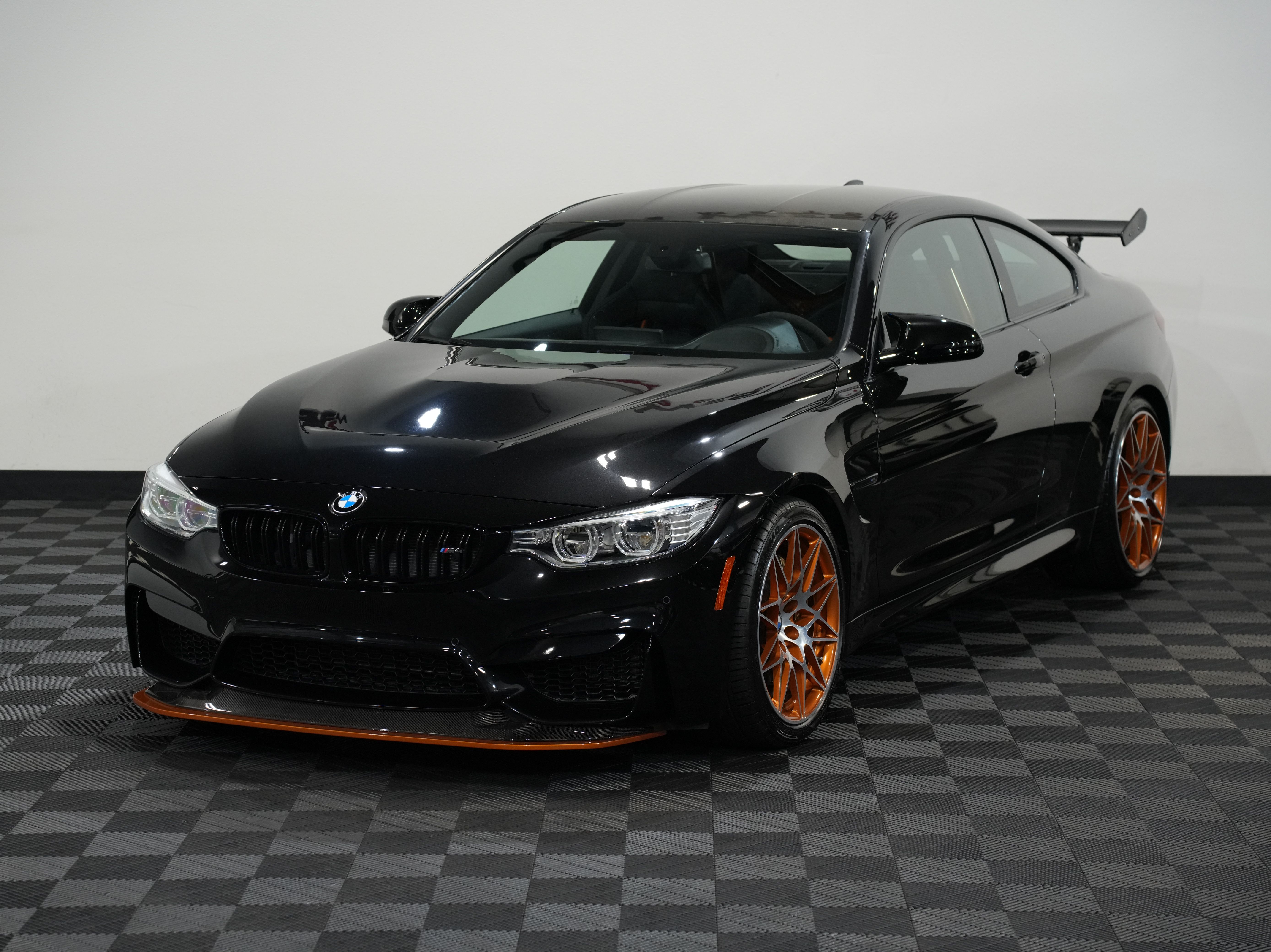 BLACK, 2016 BMW M4 Image 3