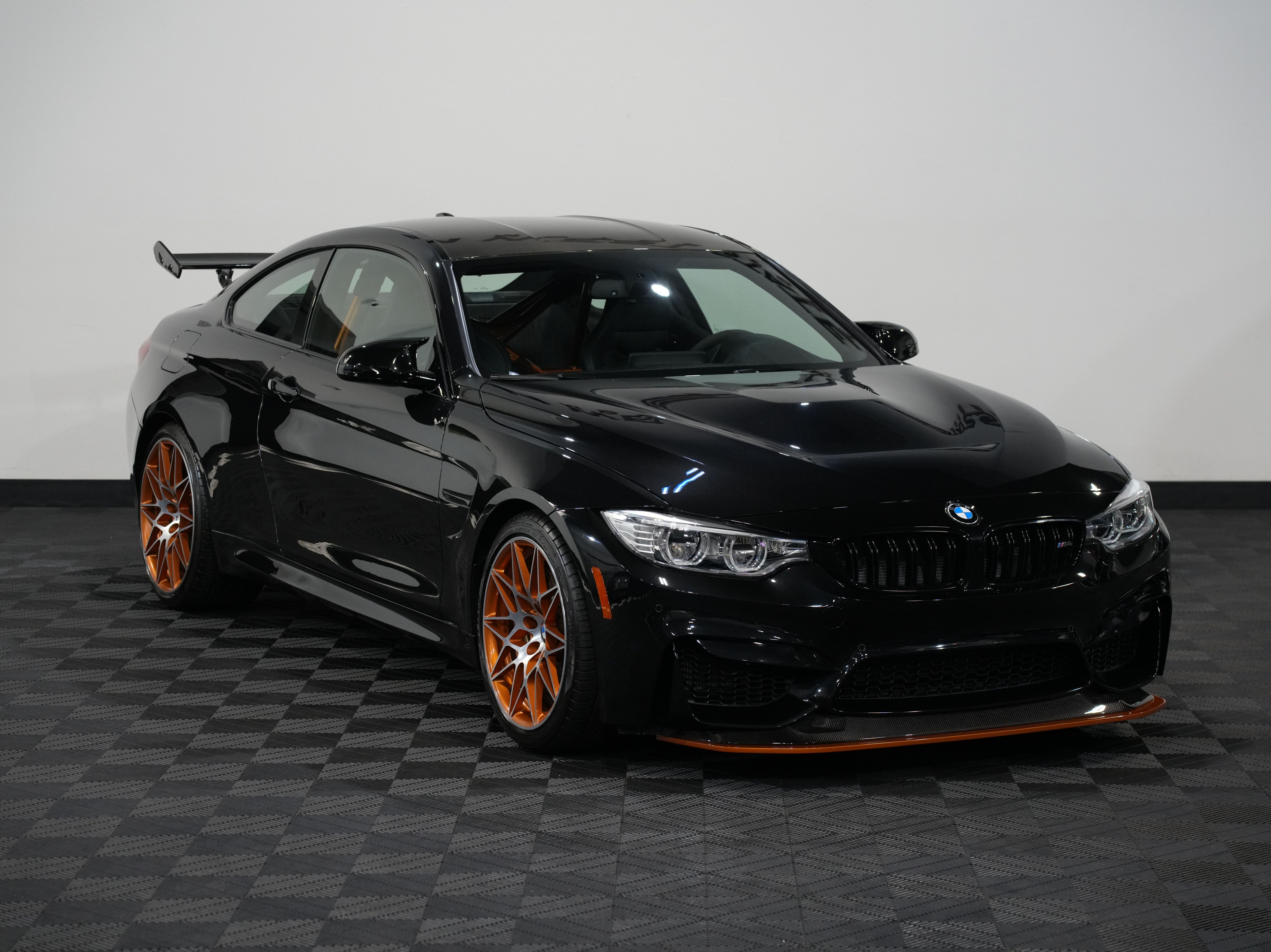 BLACK, 2016 BMW M4 Image 5
