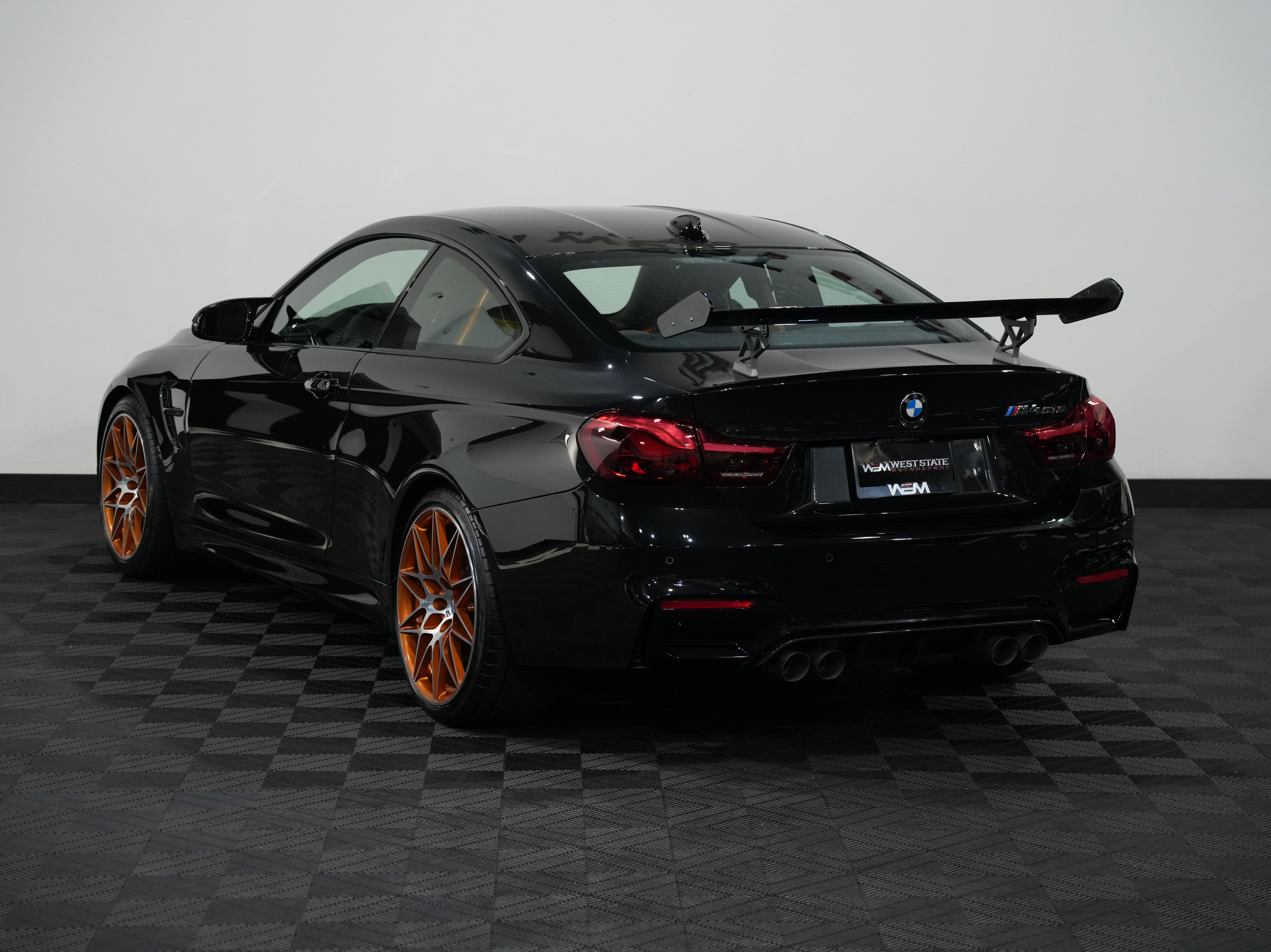 BLACK, 2016 BMW M4 Image 8