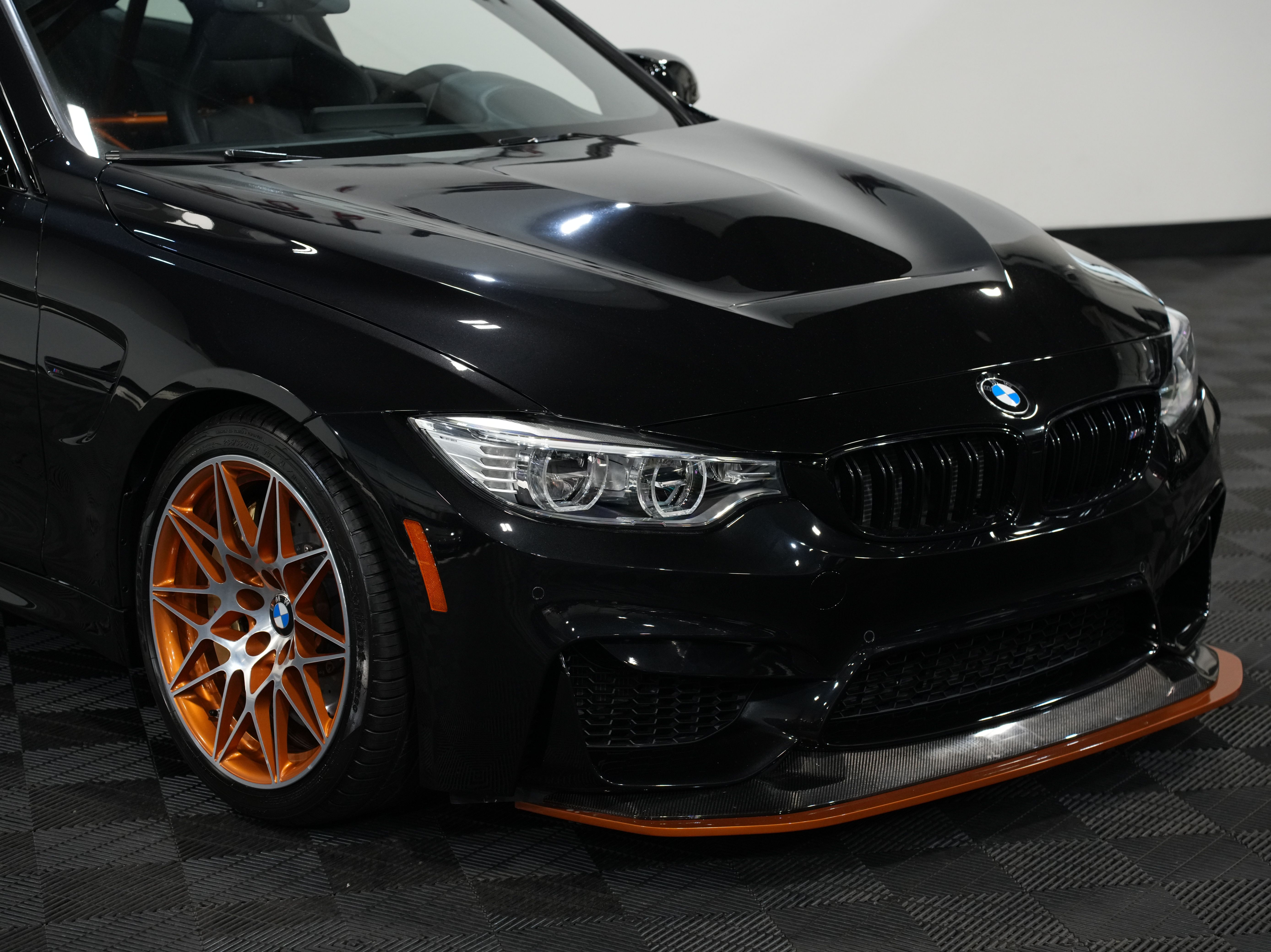 BLACK, 2016 BMW M4 Image 9