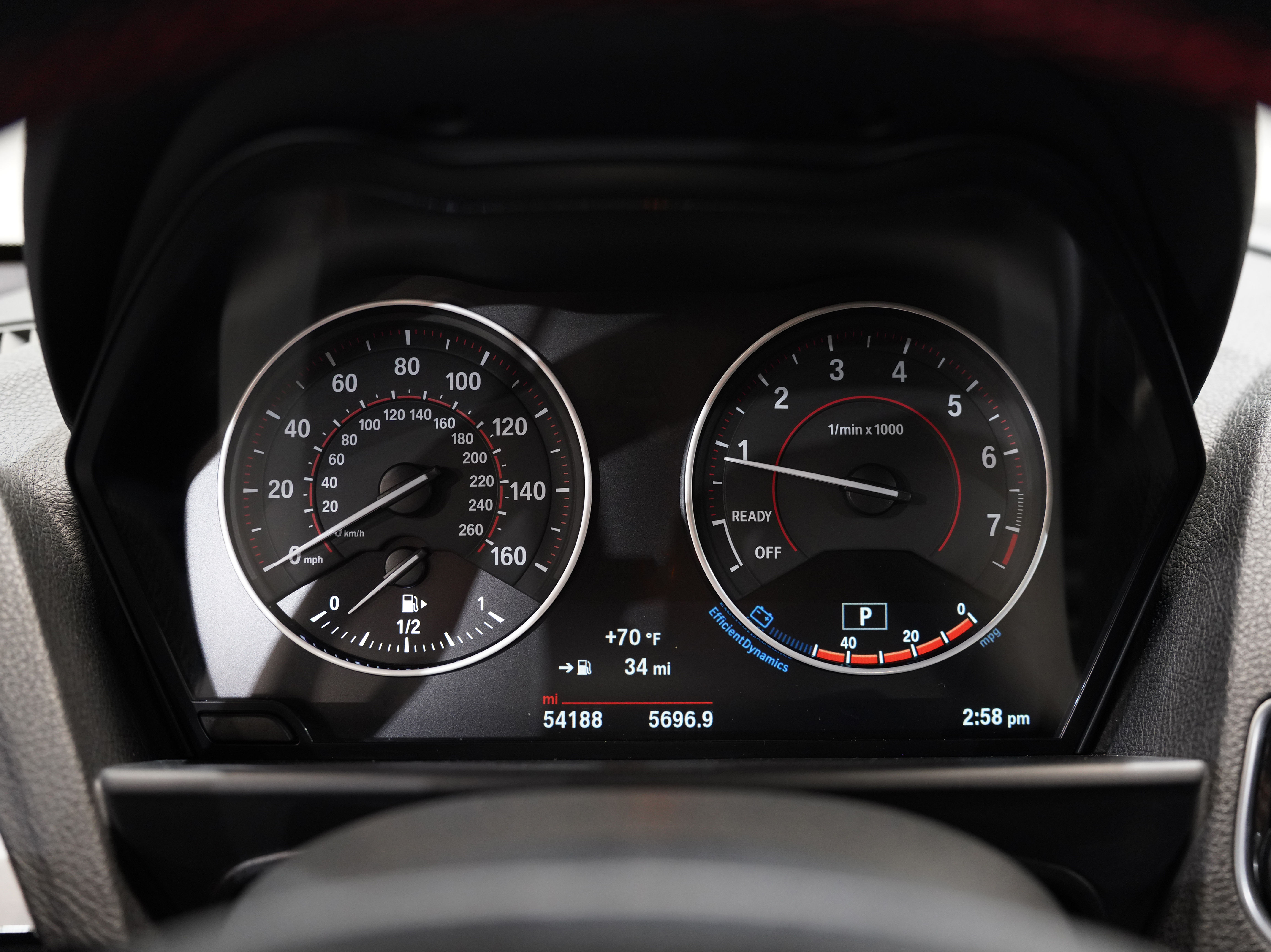 WHITE, 2017 BMW 2 SERIES Image 33