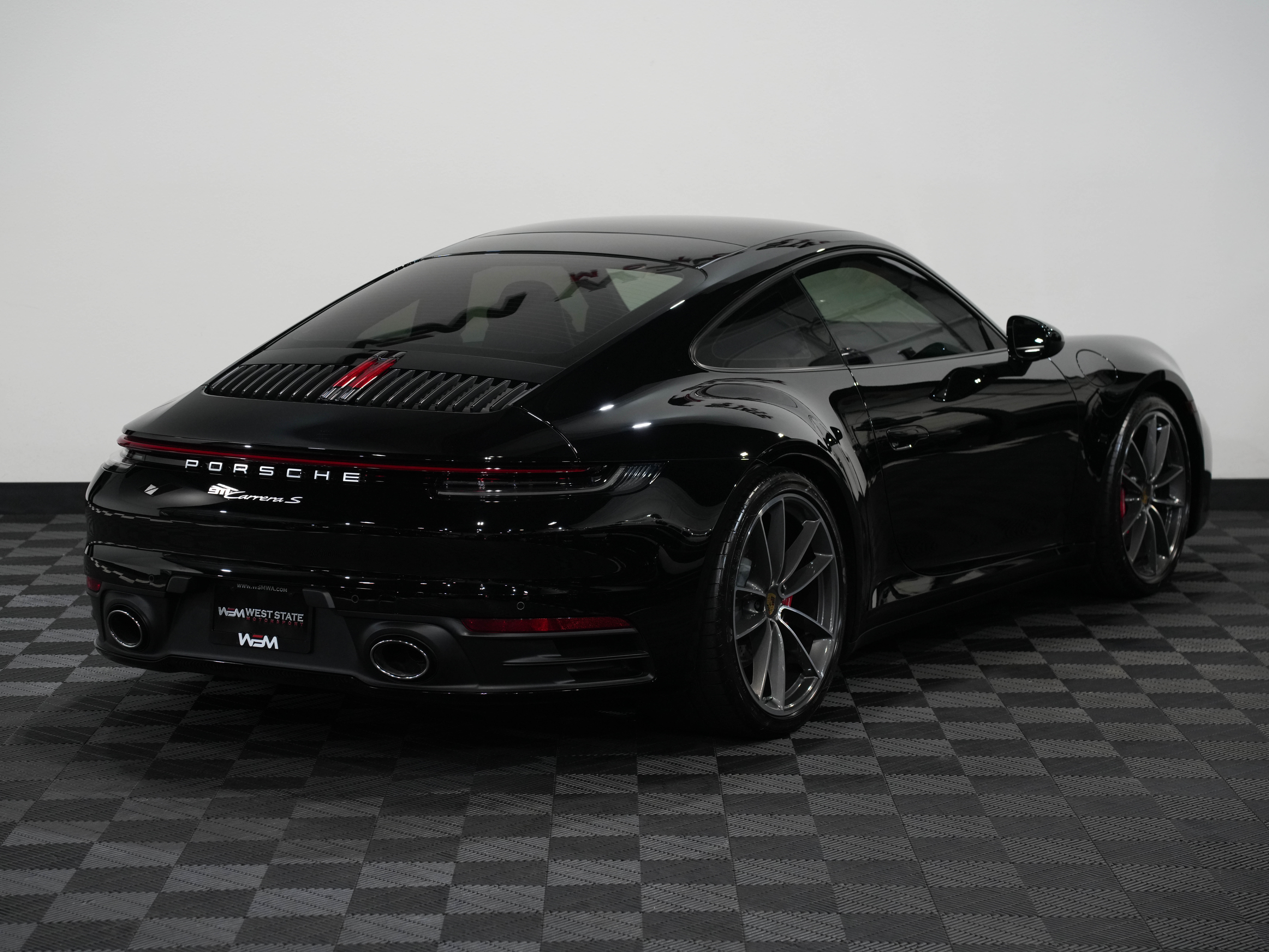 2020 PORSCHE 911 Image 6