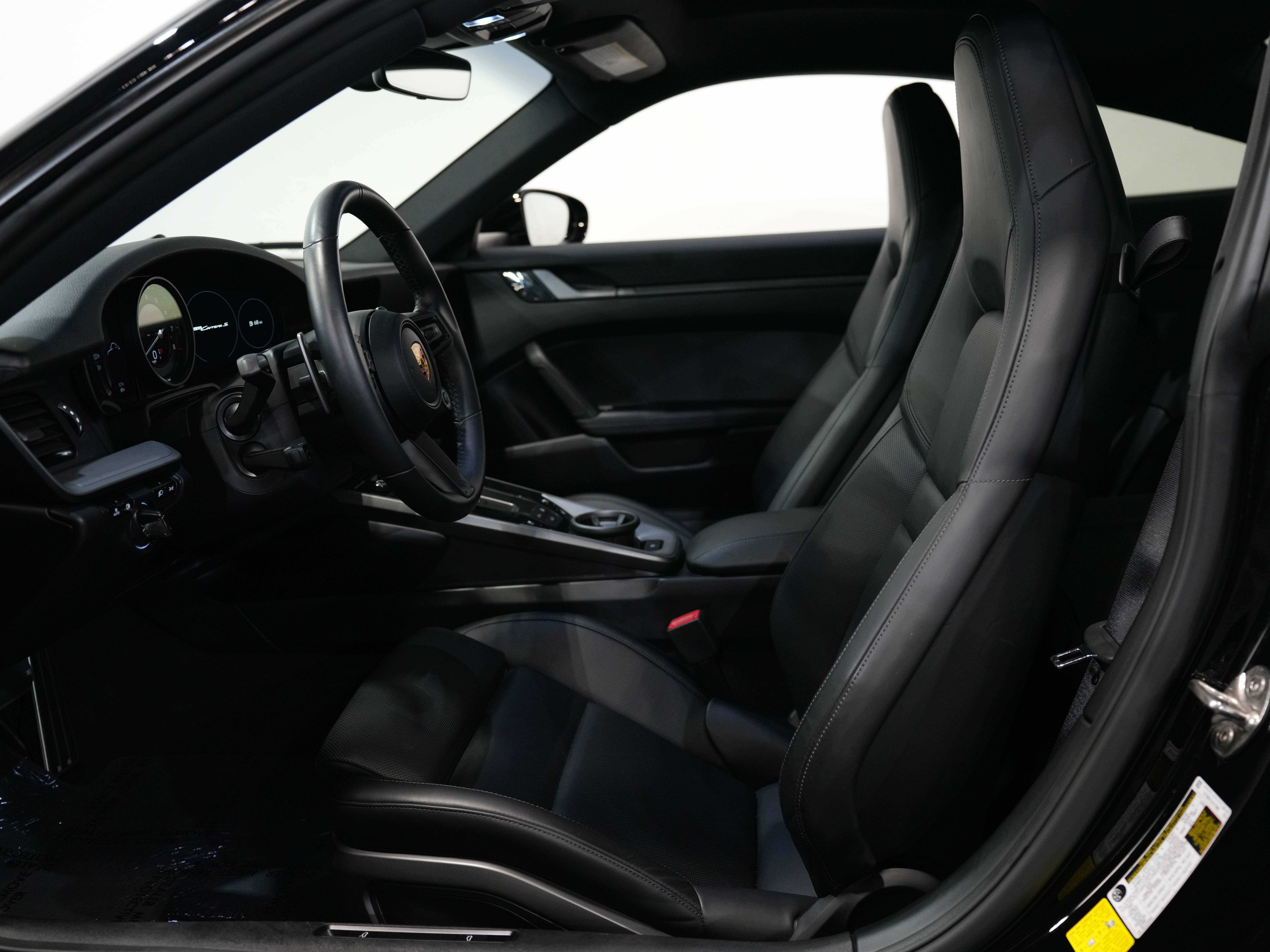 2020 PORSCHE 911 Image 28