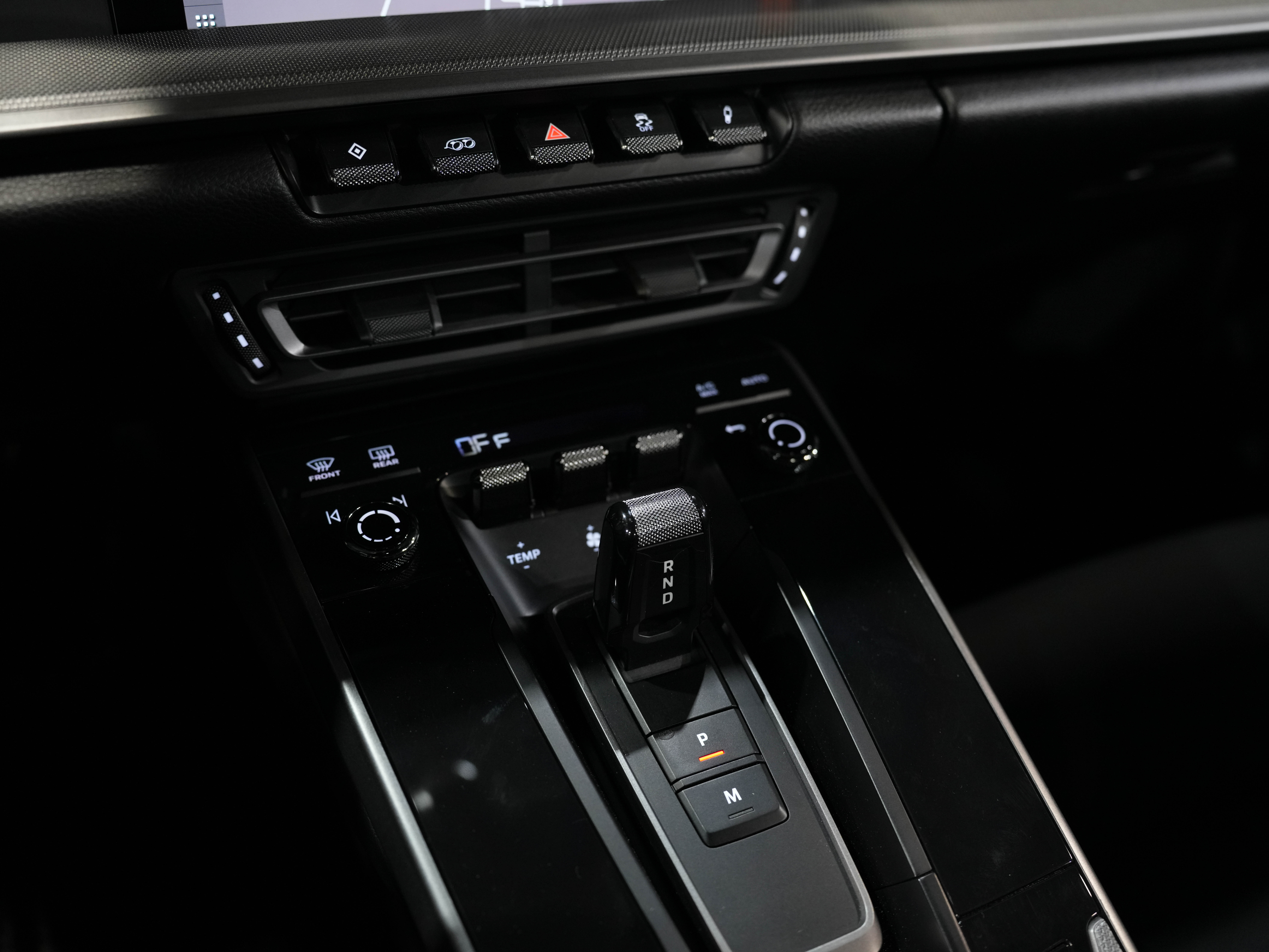 2020 PORSCHE 911 Image 41