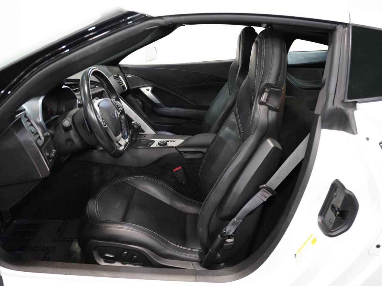 ARCTIC WHITE, 2017 CHEVROLET CORVETTE Image 29