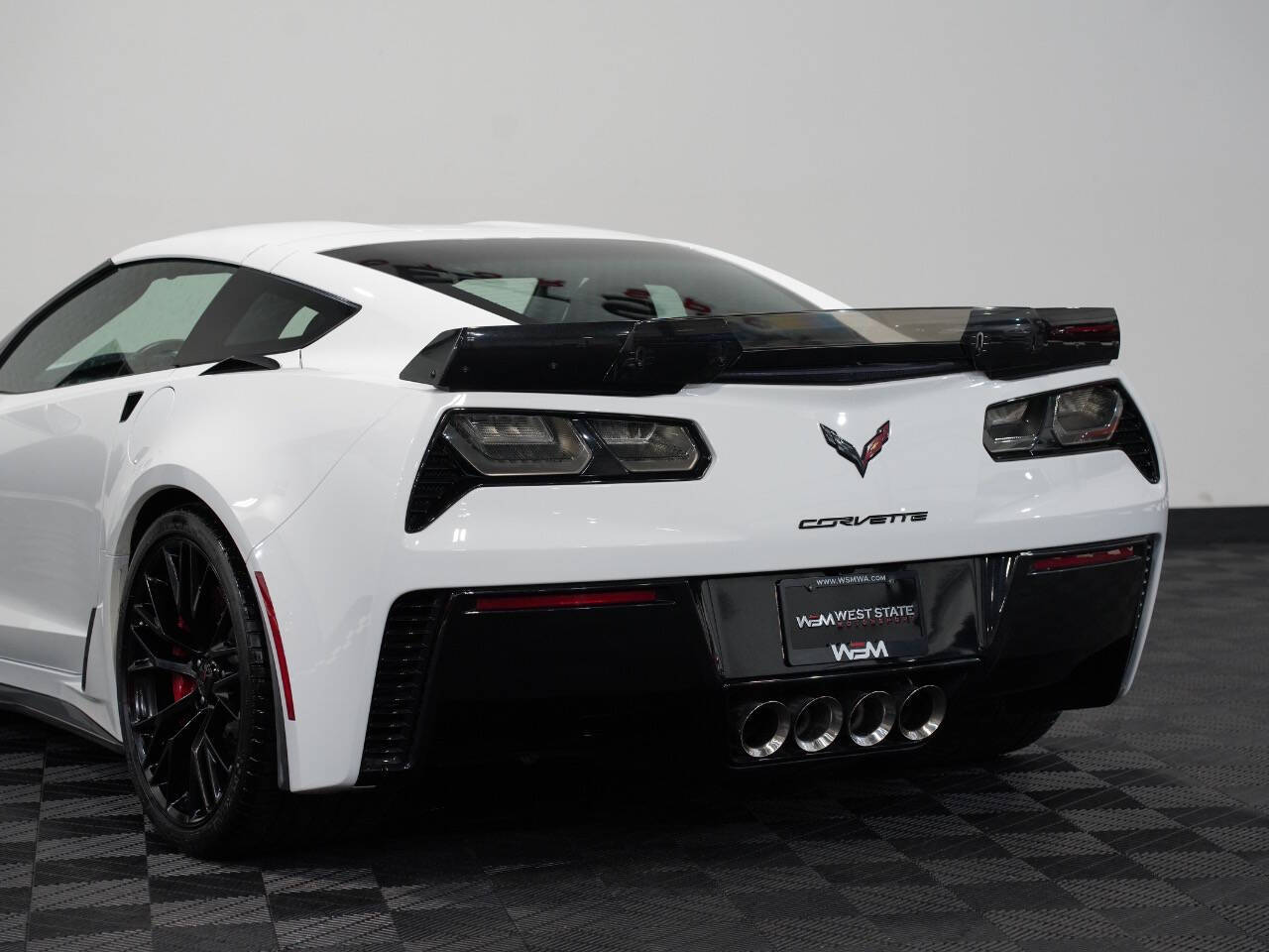 ARCTIC WHITE, 2017 CHEVROLET CORVETTE Image 18