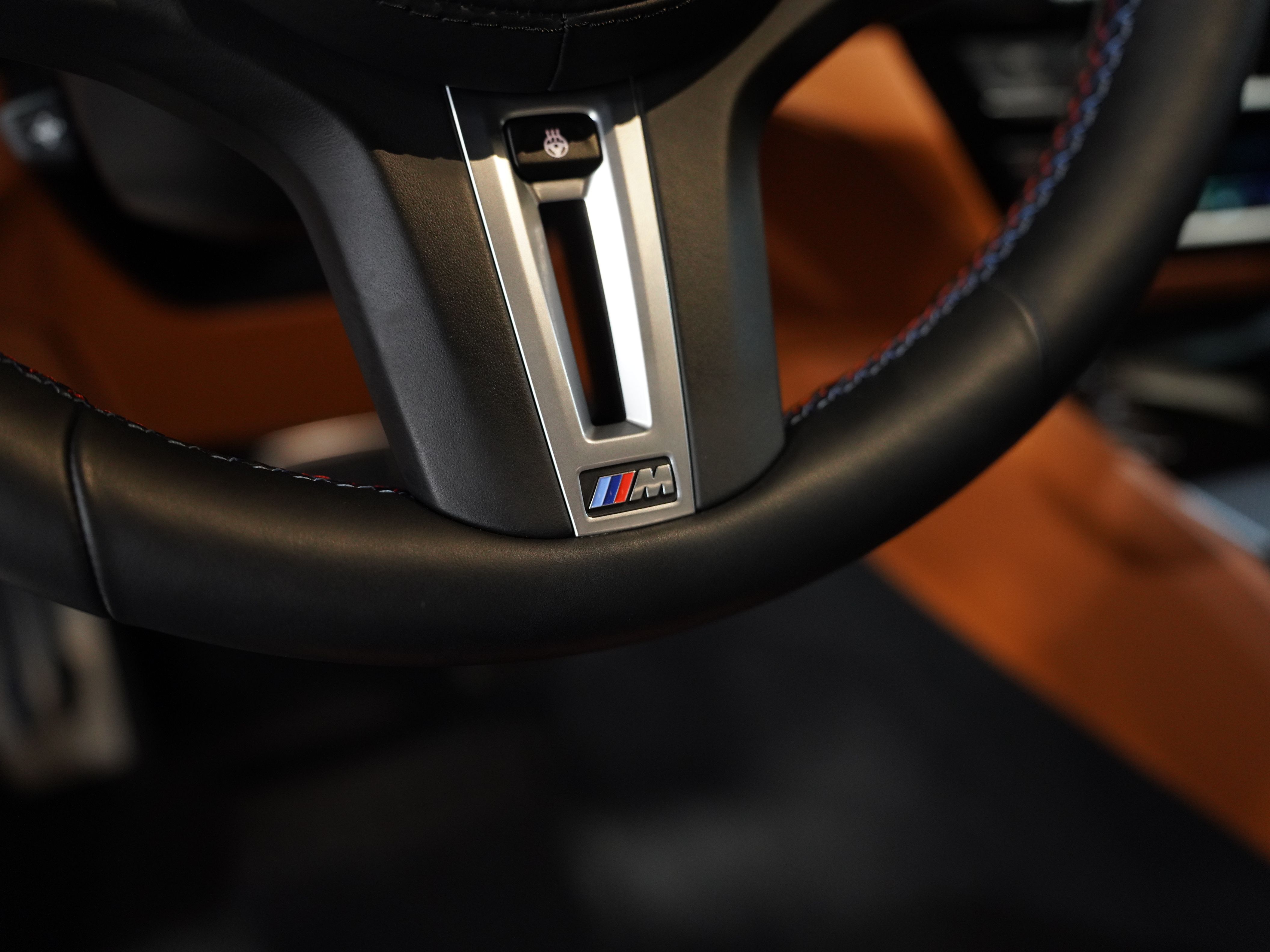 CREAM, 2023 BMW M5 Image 46