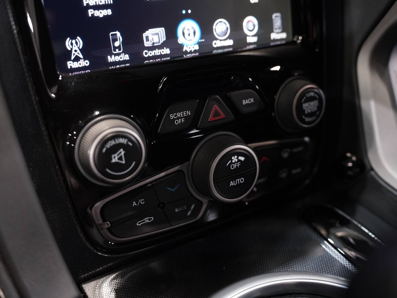 BLACK, 2013 SRT VIPER Image 41