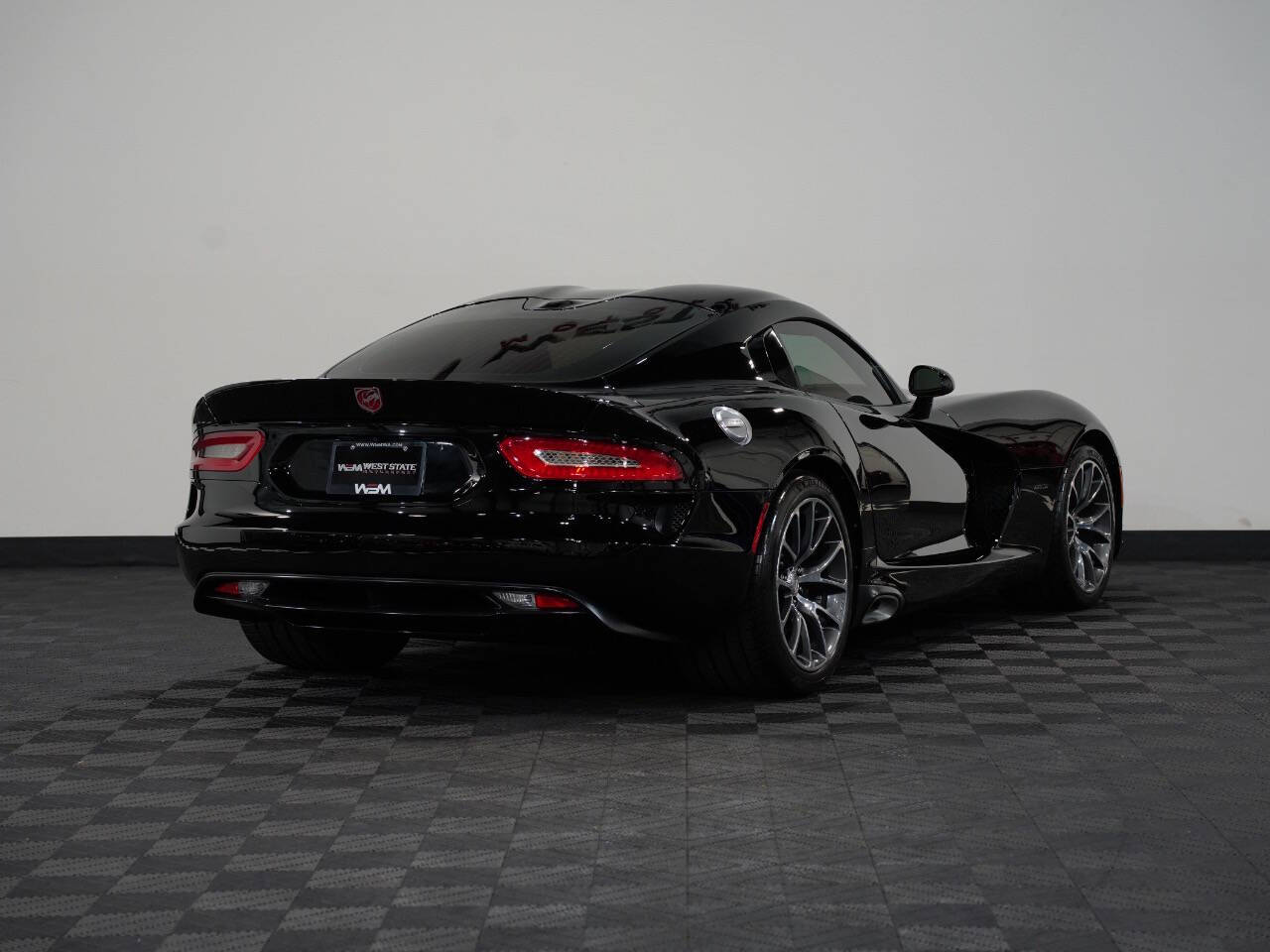 BLACK, 2013 SRT VIPER Image 6