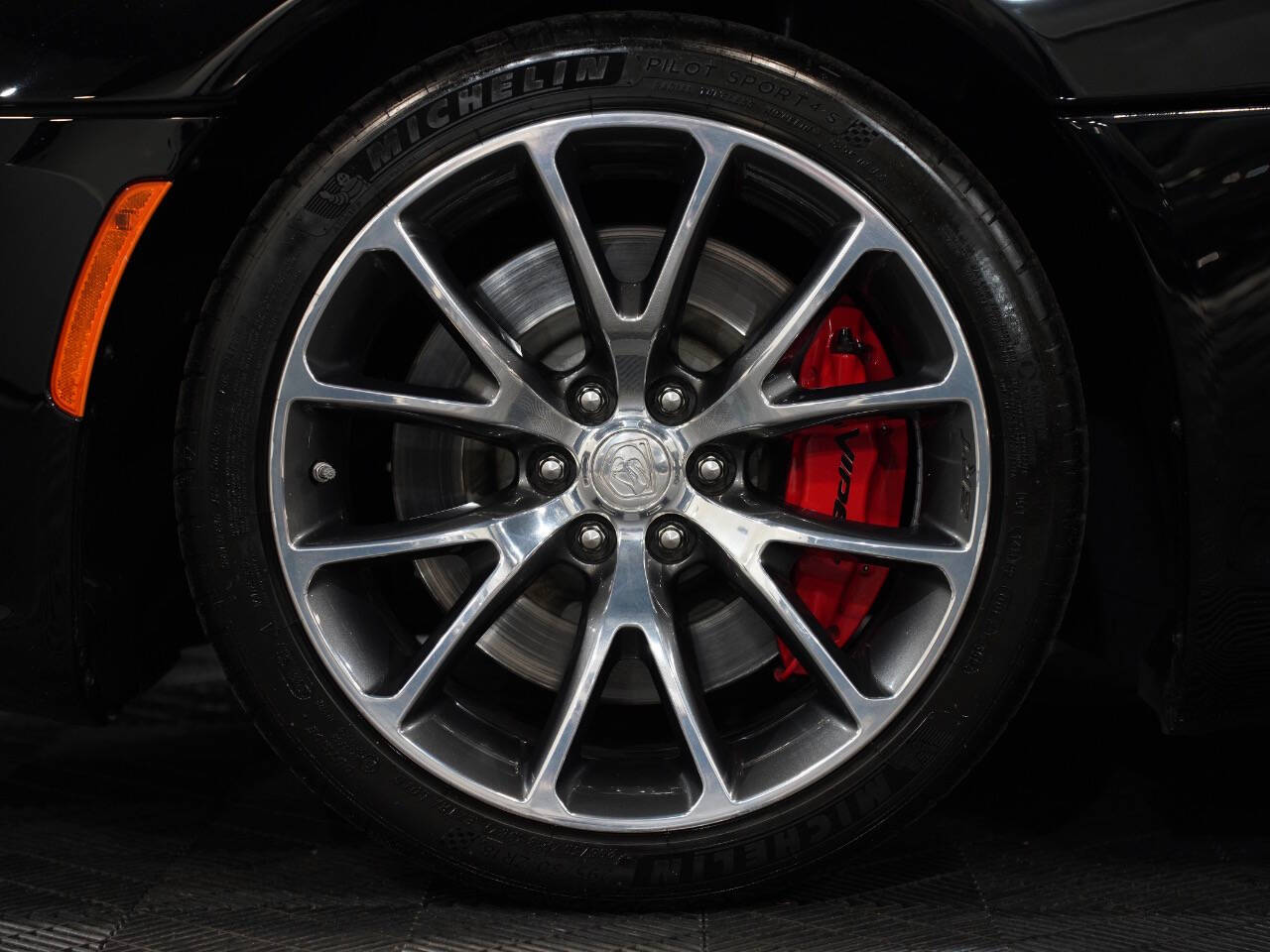 BLACK, 2013 SRT VIPER Image 55