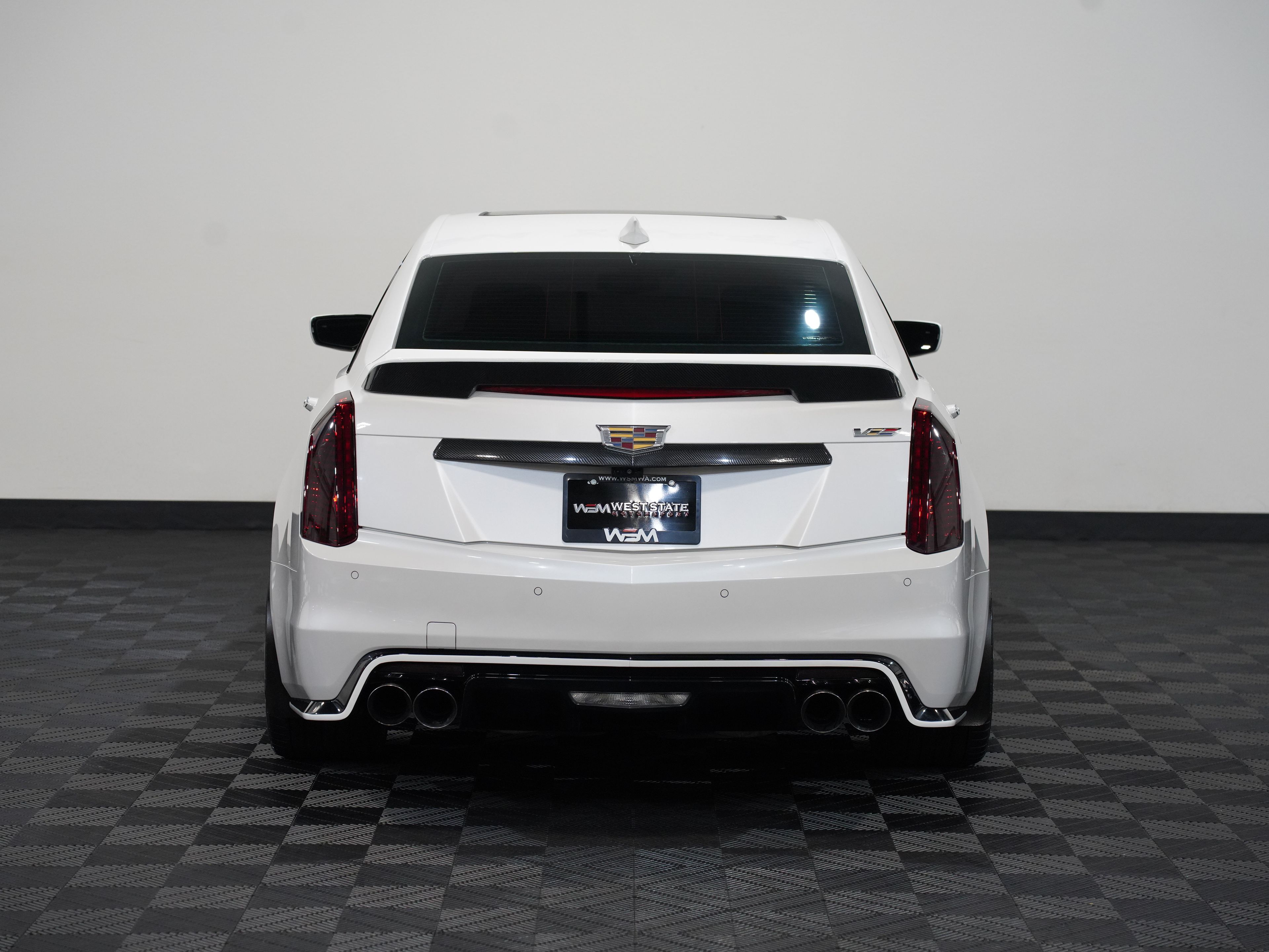 WHITE, 2017 CADILLAC CTS-V Image 7