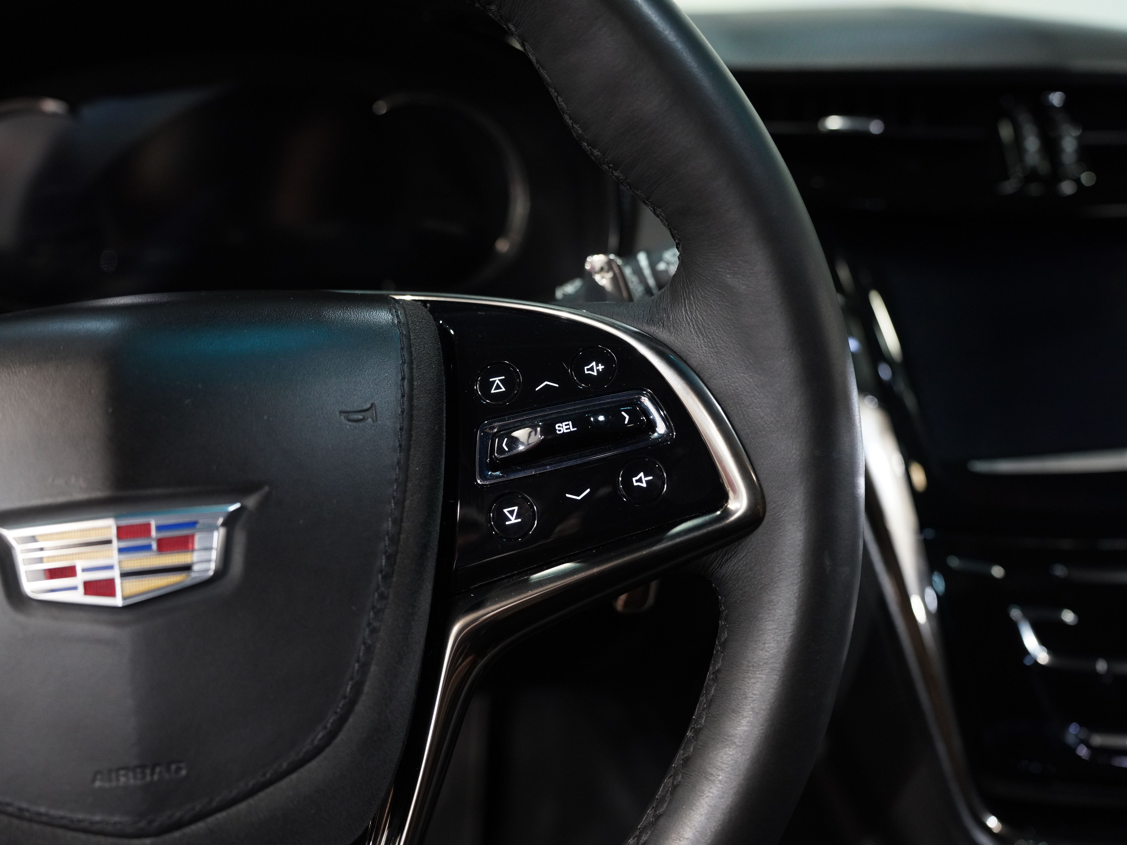 WHITE, 2017 CADILLAC CTS-V Image 46