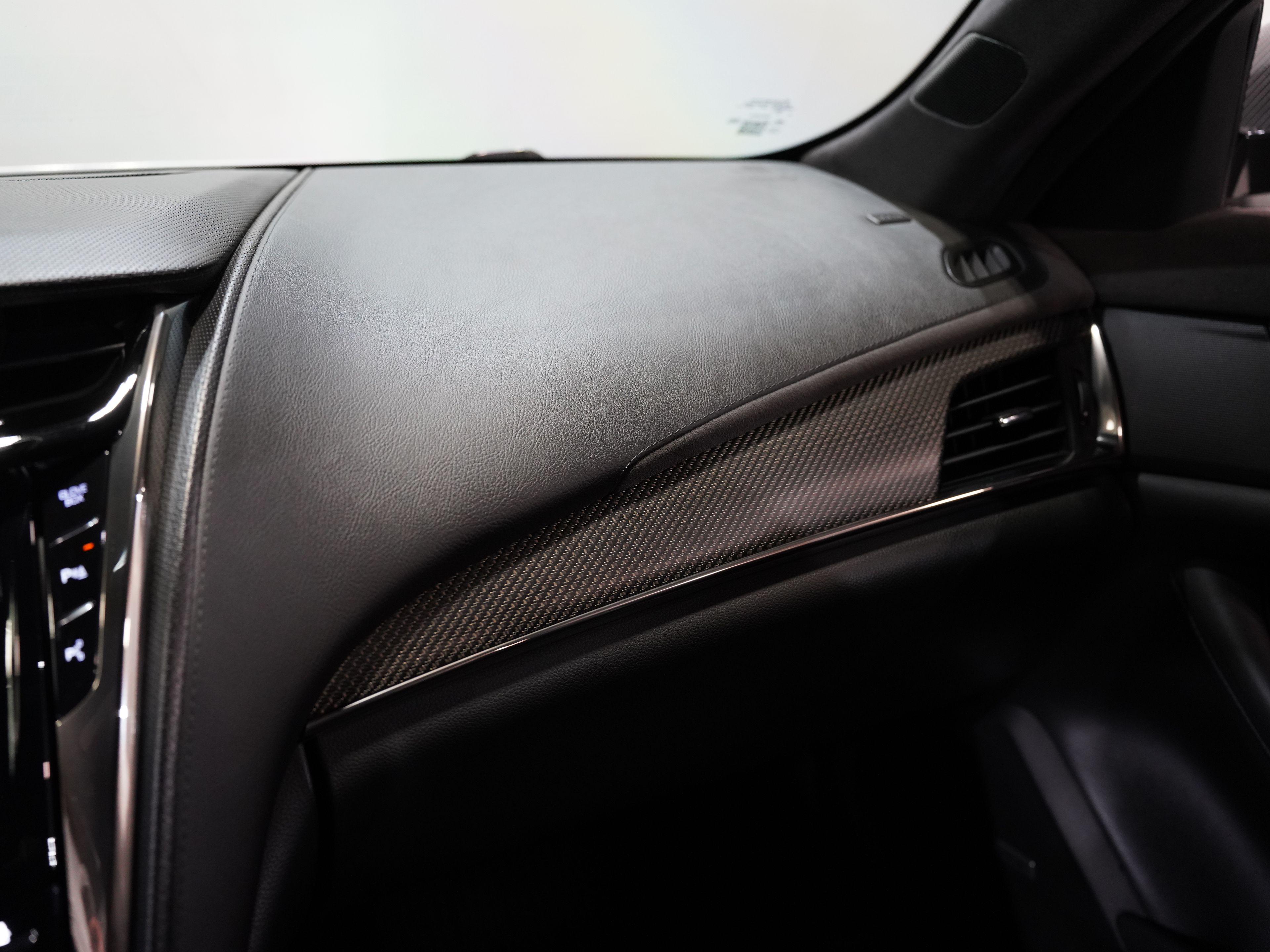 WHITE, 2017 CADILLAC CTS-V Image 53