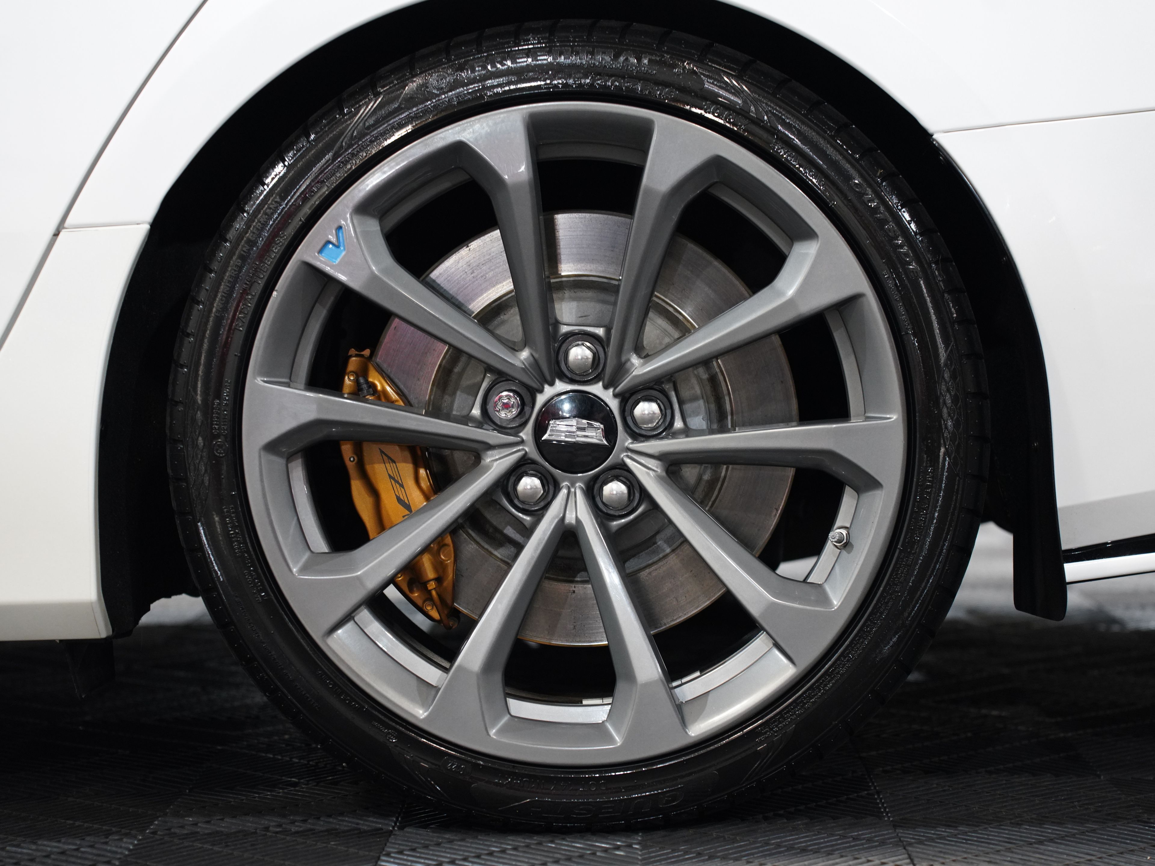 WHITE, 2017 CADILLAC CTS-V Image 63