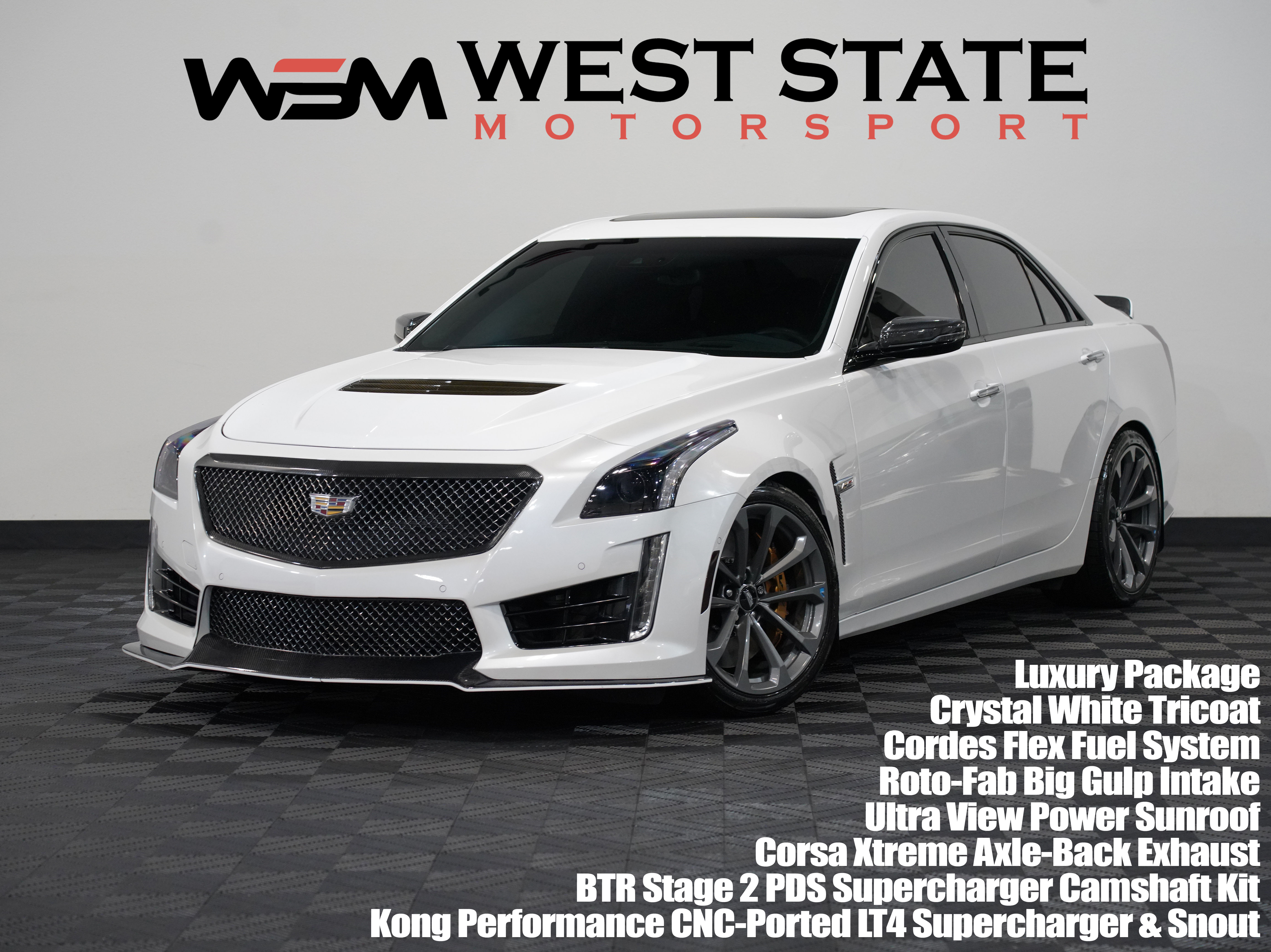 WHITE, 2017 CADILLAC CTS-V Image 