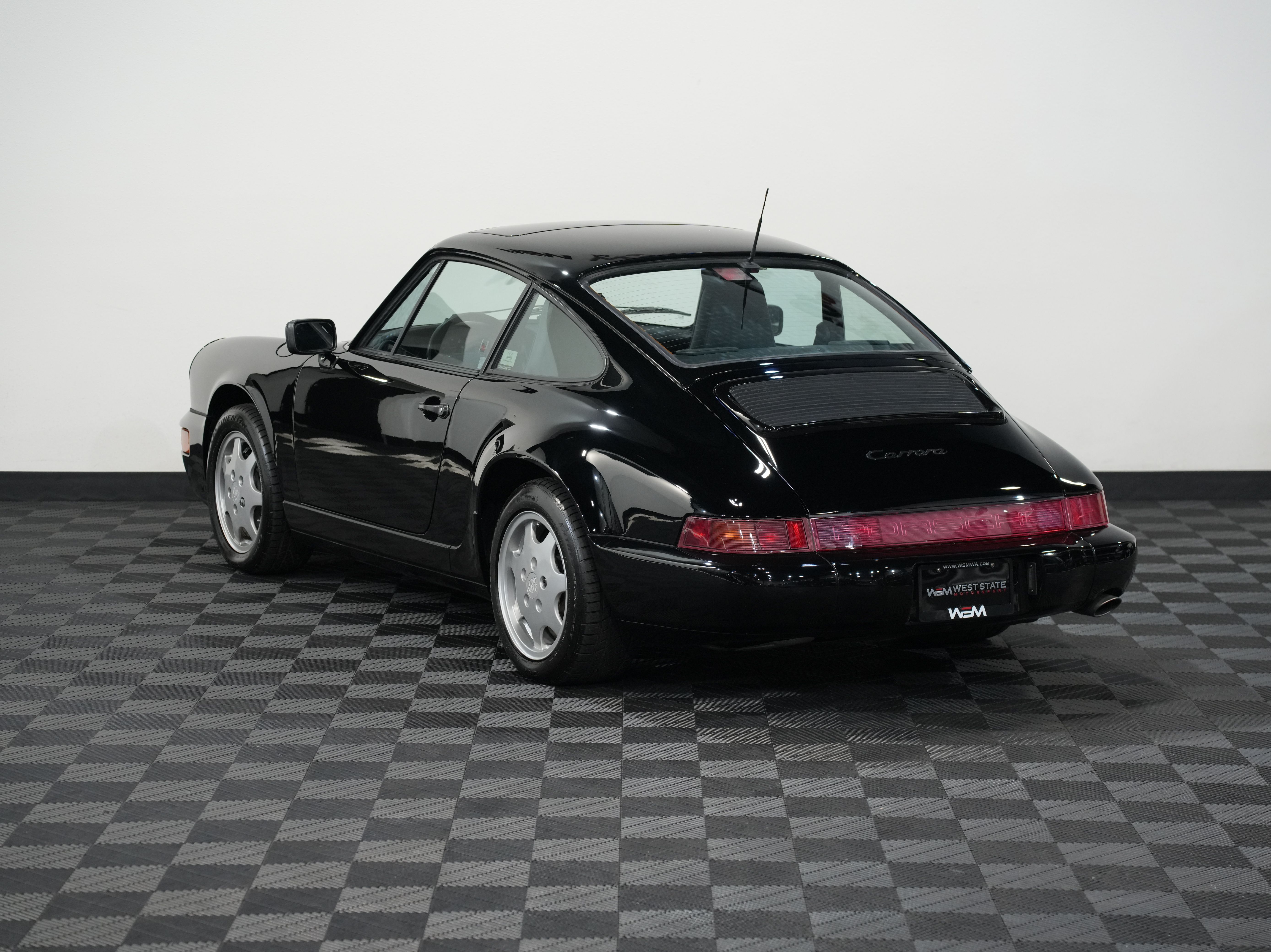 BLACK, 1991 PORSCHE 911 Image 8