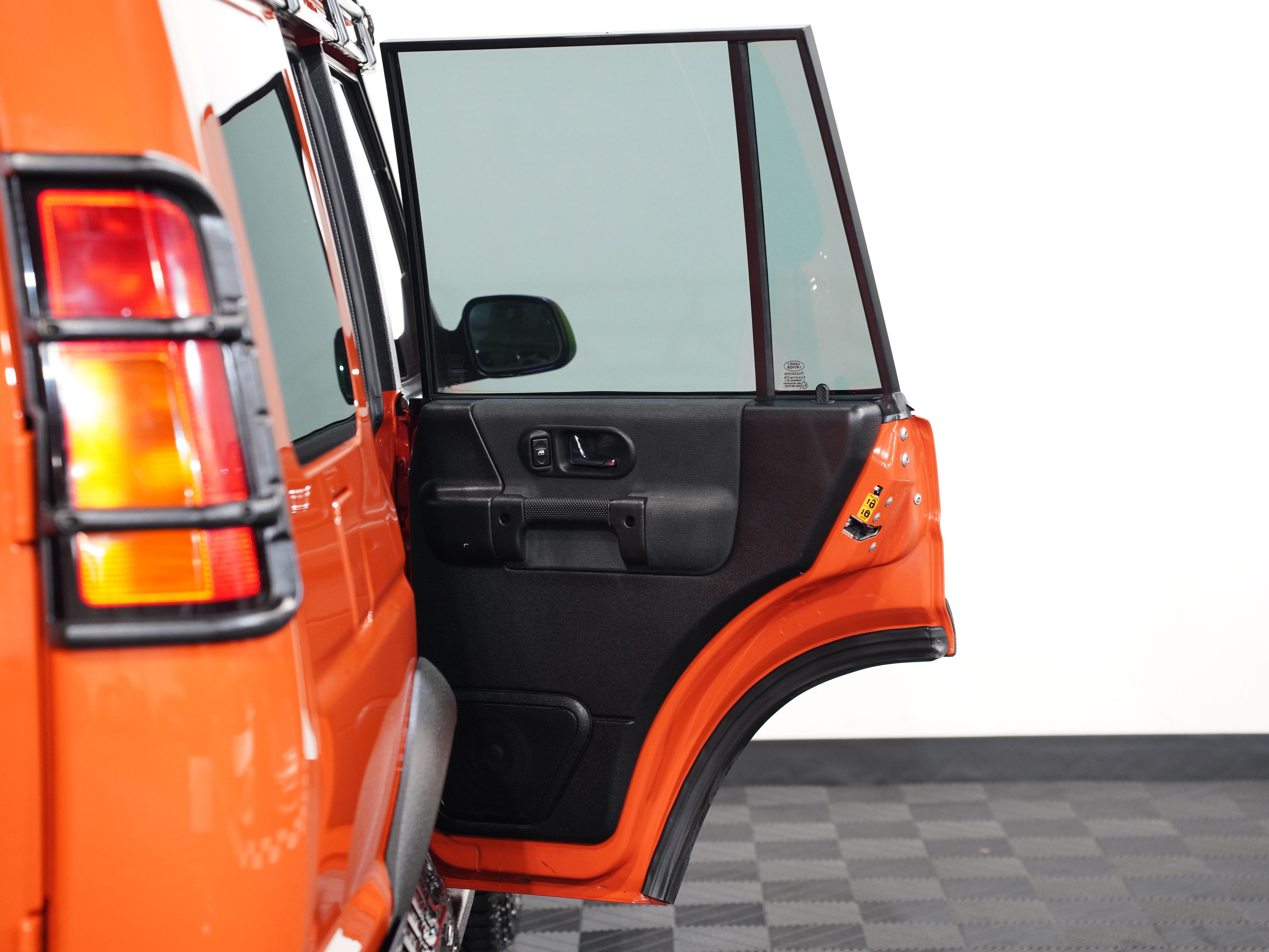 2003 LAND ROVER DISCOVERY Image 28