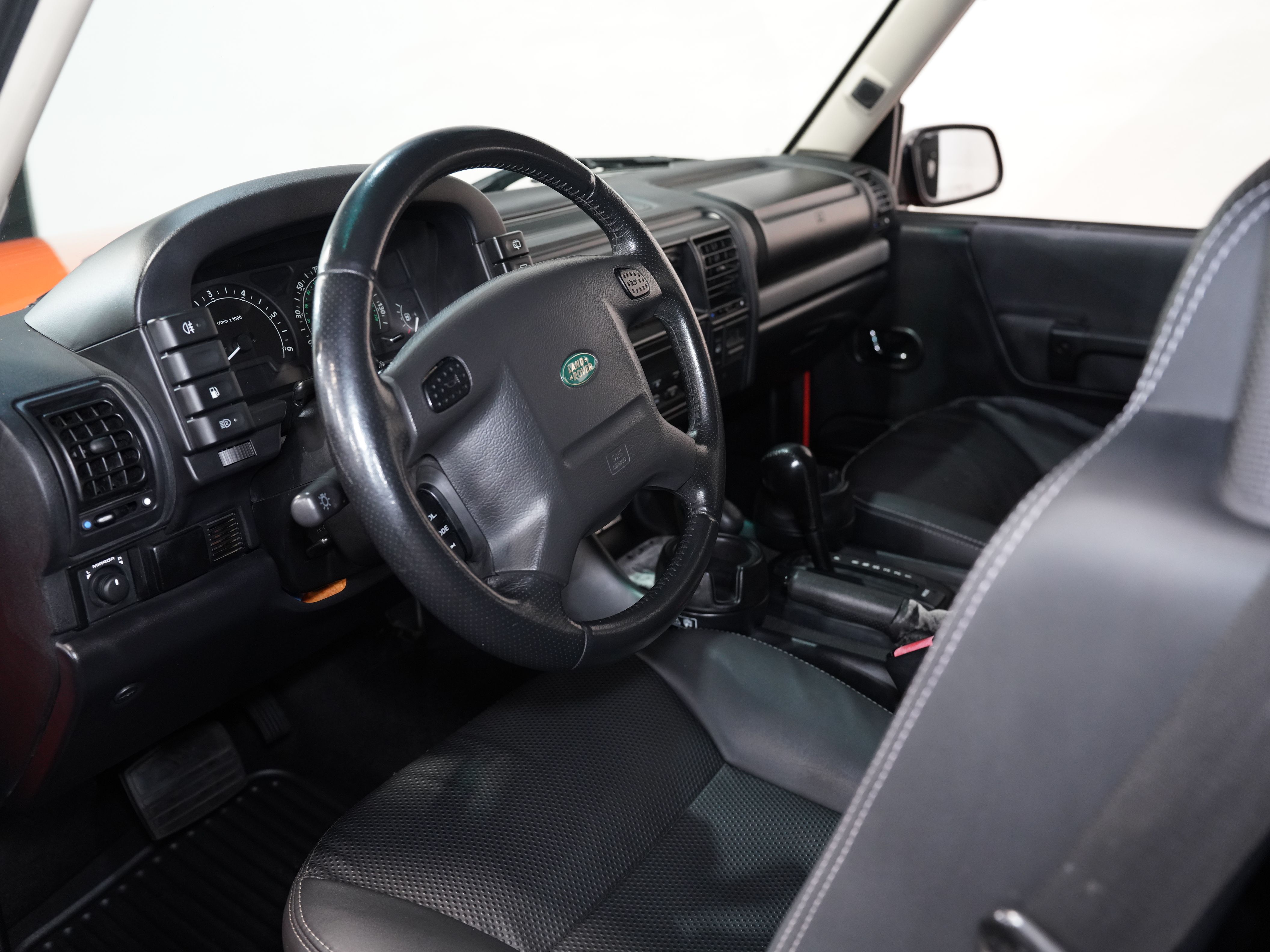 2003 LAND ROVER DISCOVERY Image 34