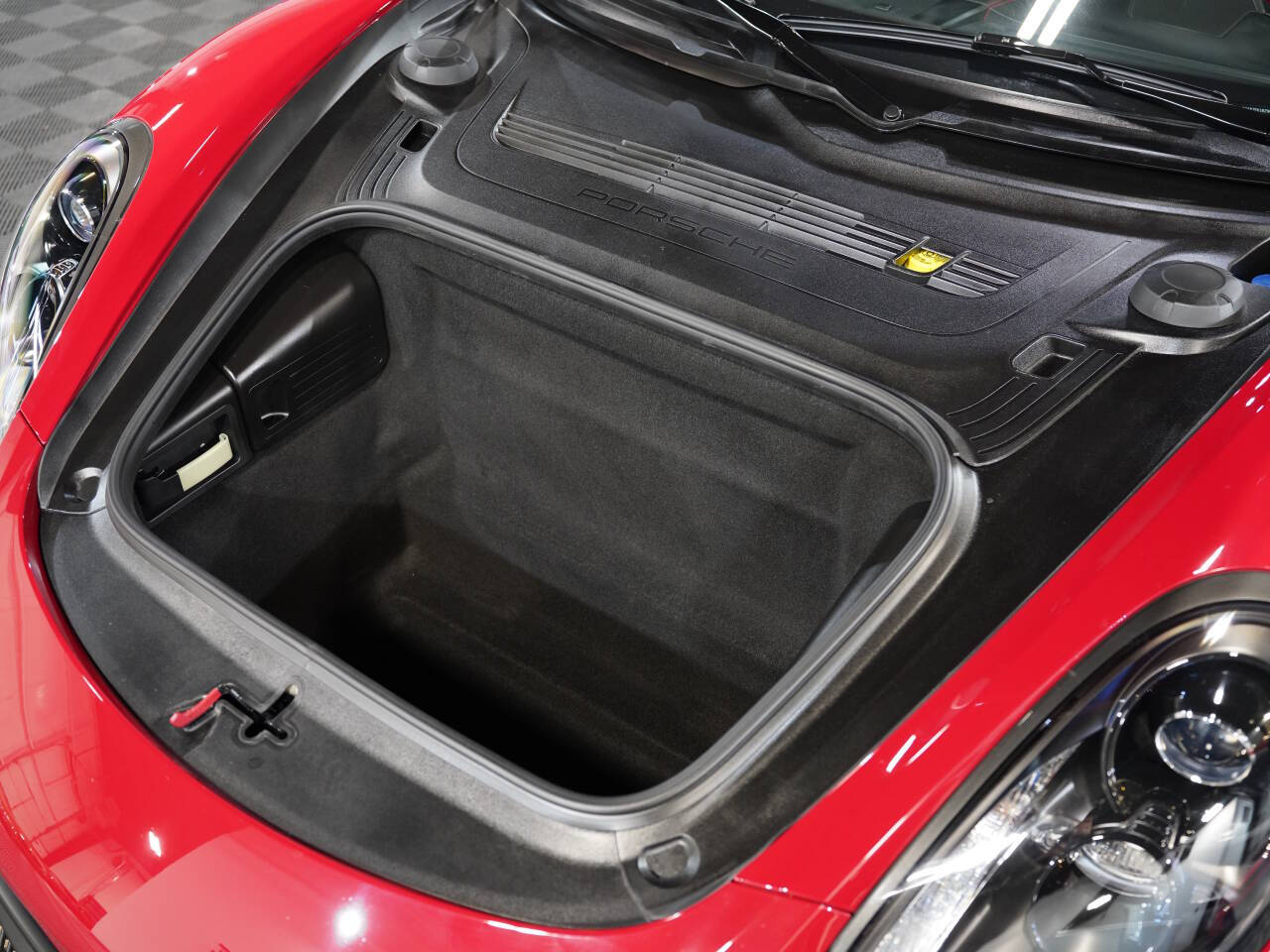 CARMINE RED, 2015 PORSCHE CAYMAN Image 40