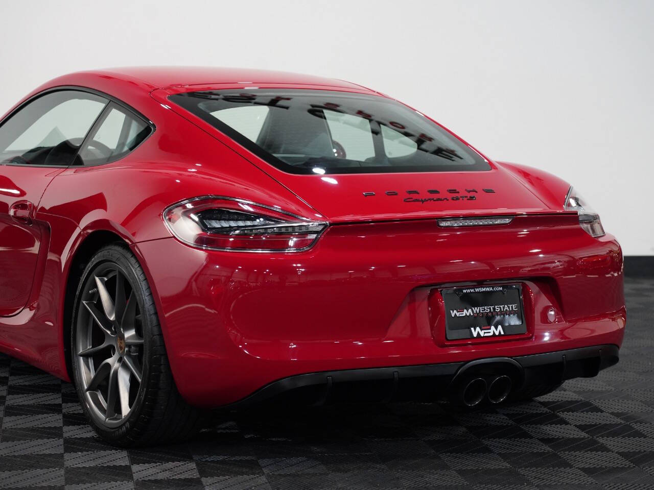 CARMINE RED, 2015 PORSCHE CAYMAN Image 14