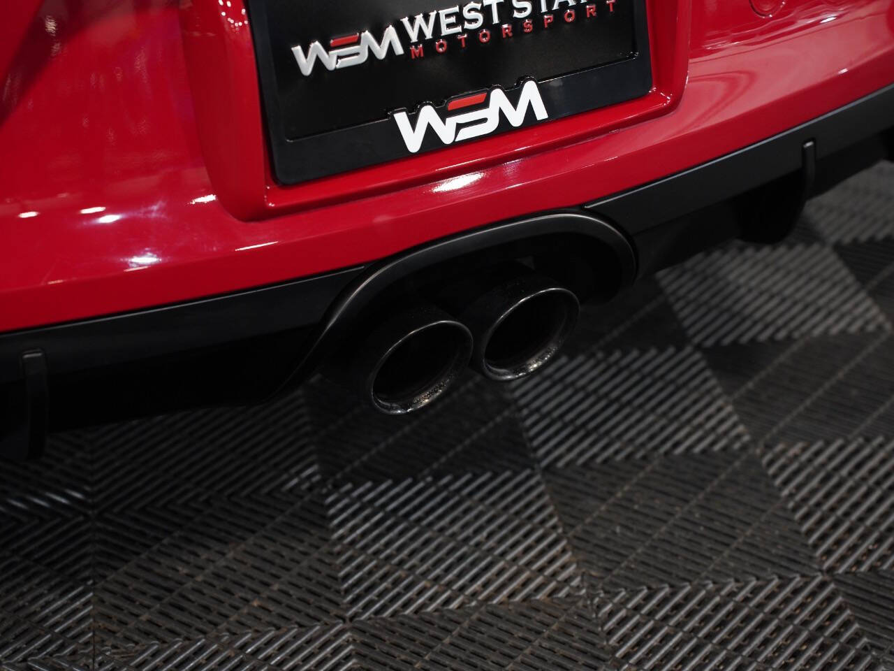 CARMINE RED, 2015 PORSCHE CAYMAN Image 16