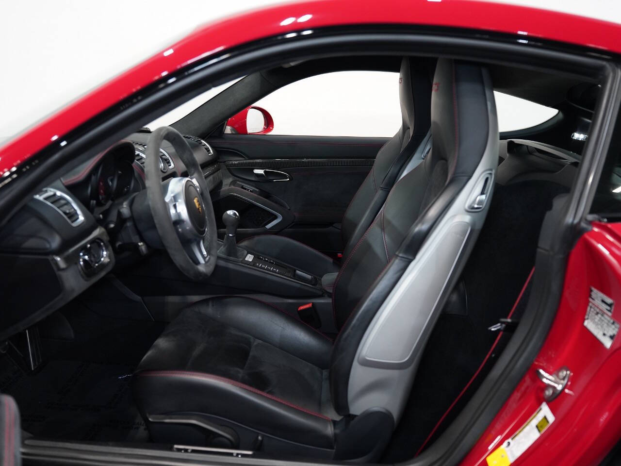 CARMINE RED, 2015 PORSCHE CAYMAN Image 25