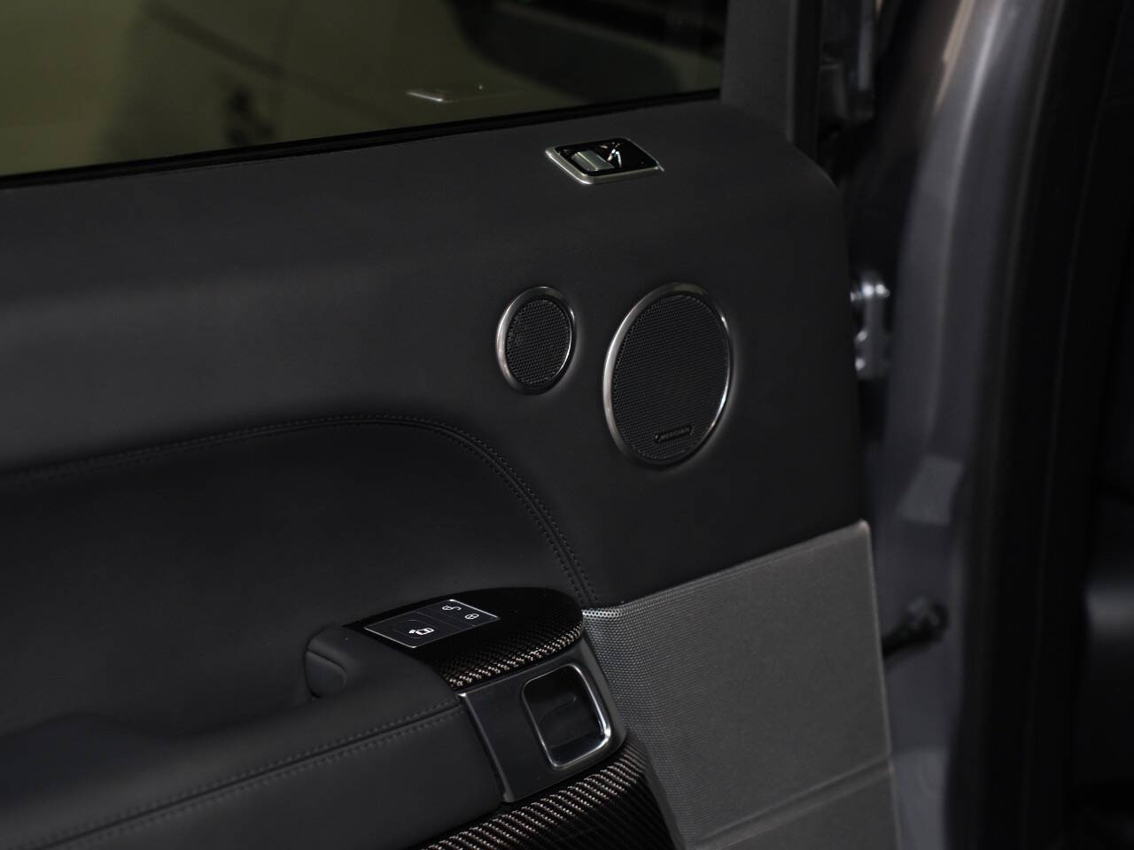 EIGER GREY METALLIC, 2020 LAND ROVER RANGE ROVER SPORT Image 29