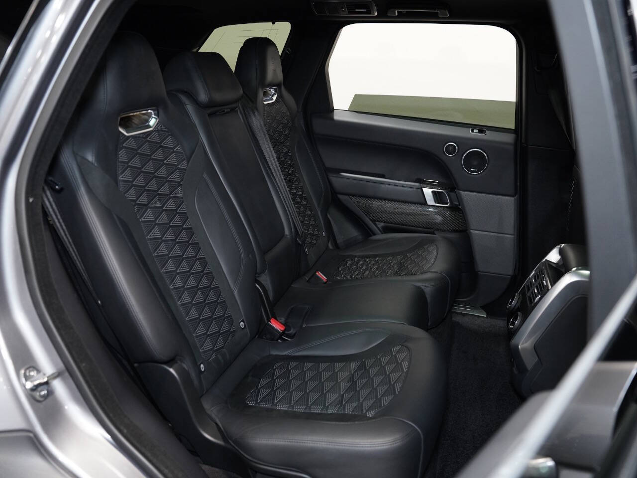 EIGER GREY METALLIC, 2020 LAND ROVER RANGE ROVER SPORT Image 37