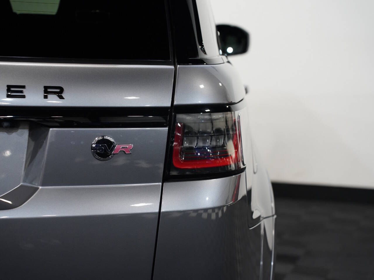 EIGER GREY METALLIC, 2020 LAND ROVER RANGE ROVER SPORT Image 18