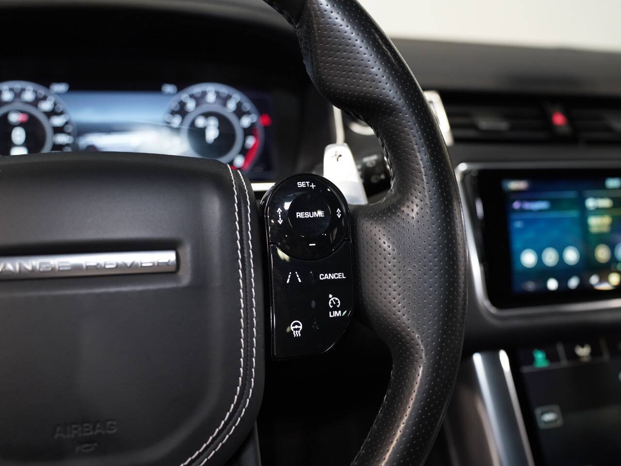 EIGER GREY METALLIC, 2020 LAND ROVER RANGE ROVER SPORT Image 44