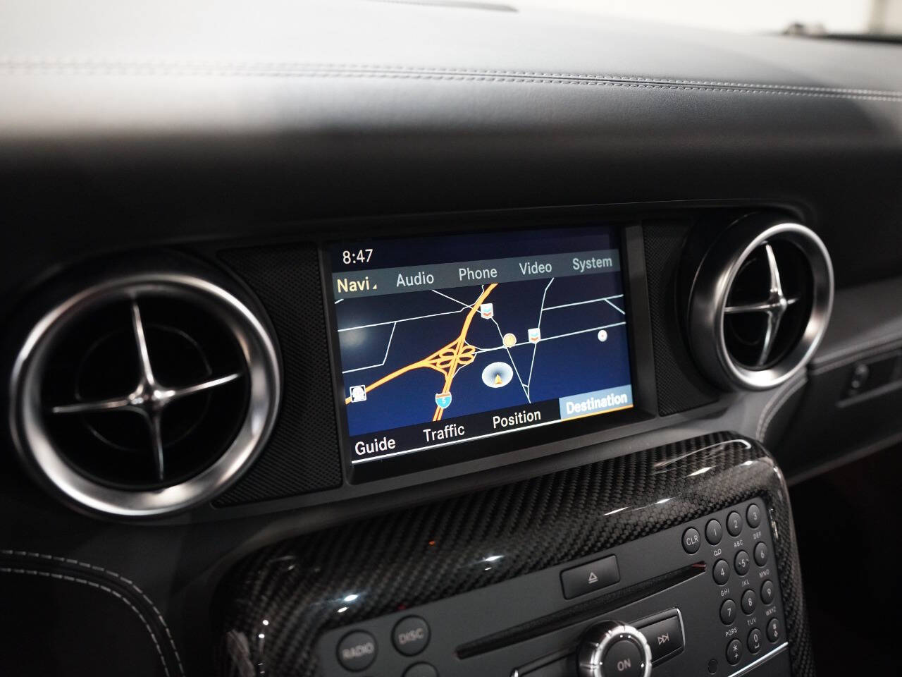OBSIDIAN BLACK METALLIC, 2012 MERCEDES-BENZ SLS-CLASS Image 41