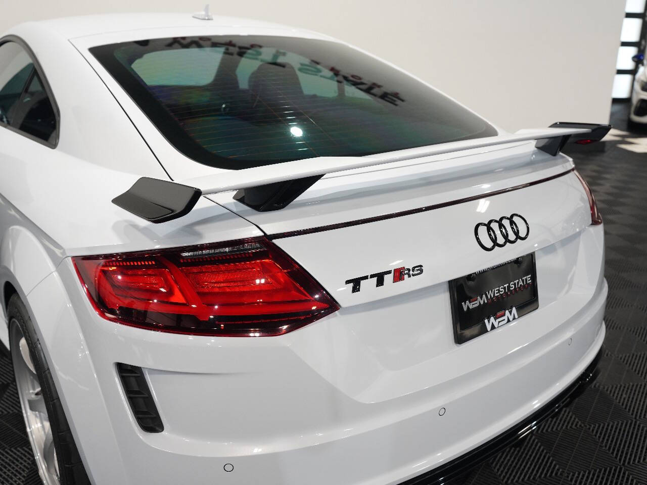 SUZUKA GREY, 2020 AUDI TT Image 20